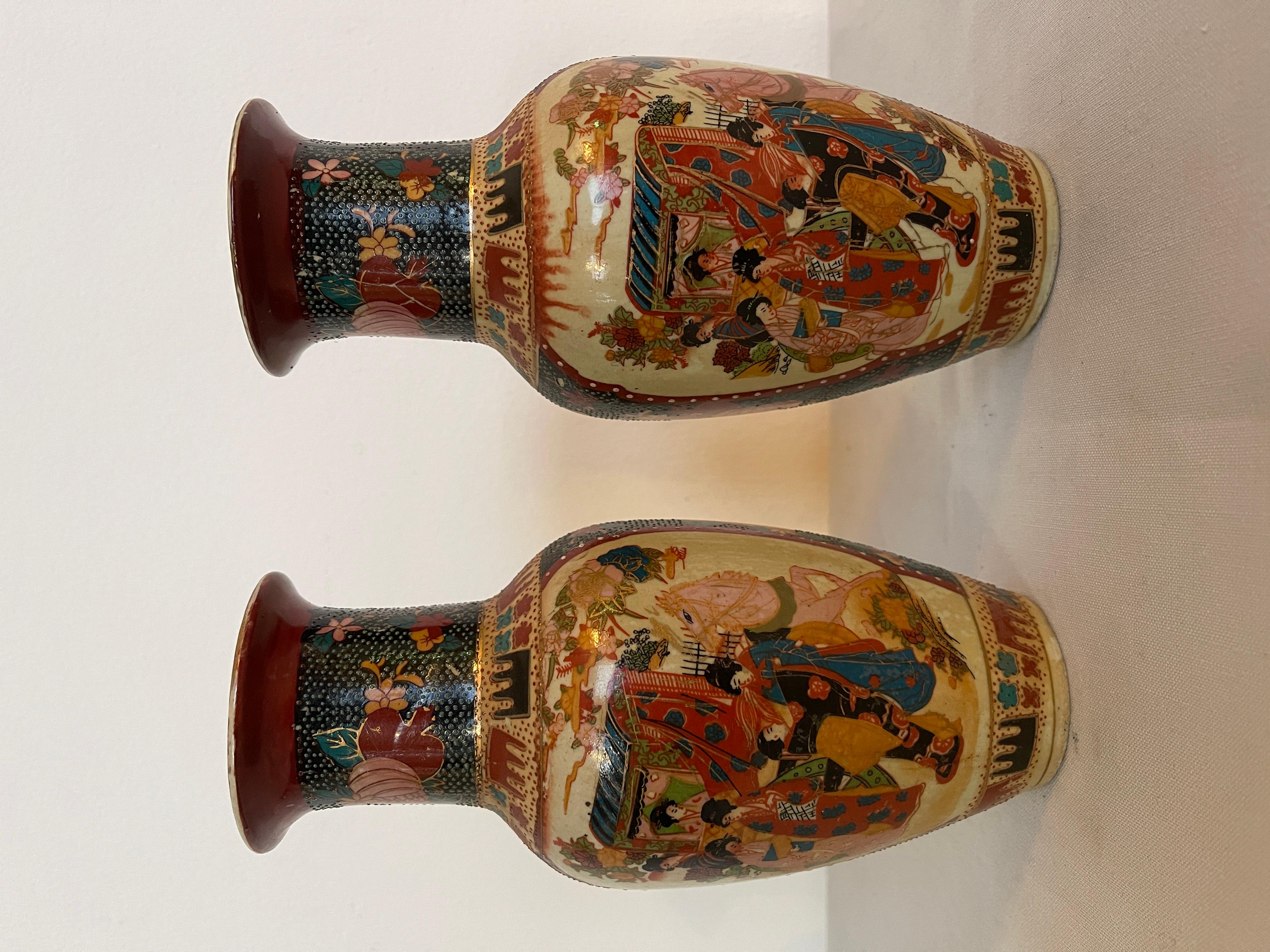 Fait main Paire de vases anciens de style meiji japonais 20e siècle en vente