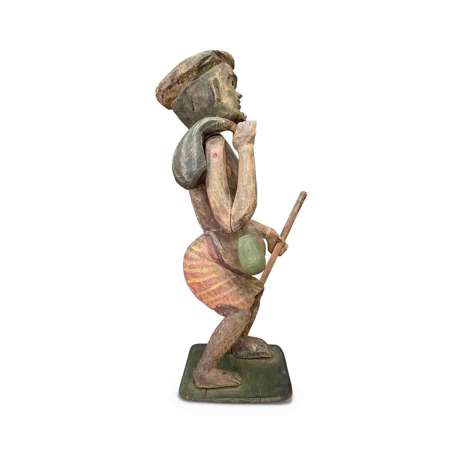Antigua figura de chamán asiático de Myanmar de finales del siglo XIX en madera policromada 19th Century en venta