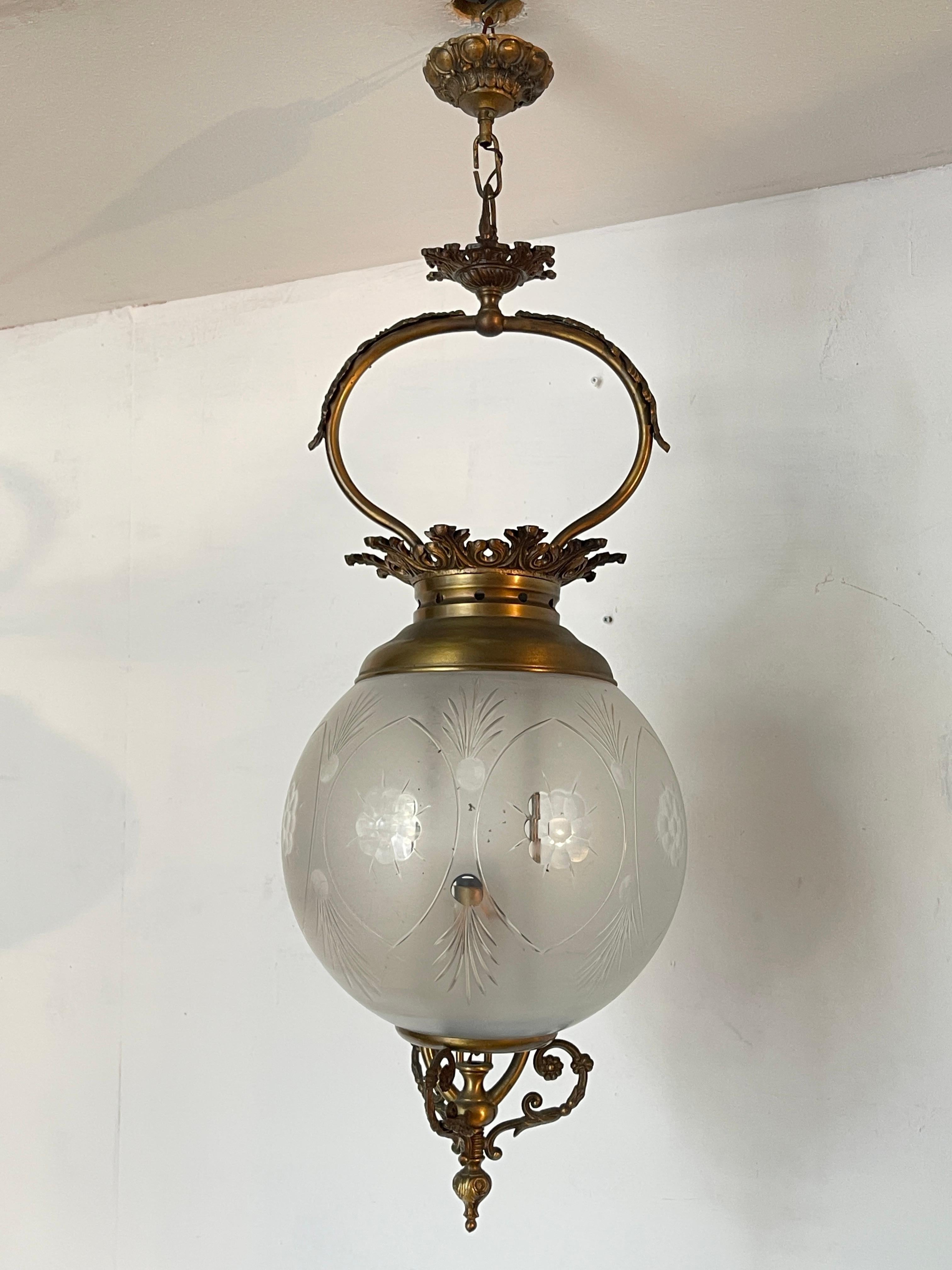 Antica lampada a sospensione in stile vittoriano del XX secolo en venta 1