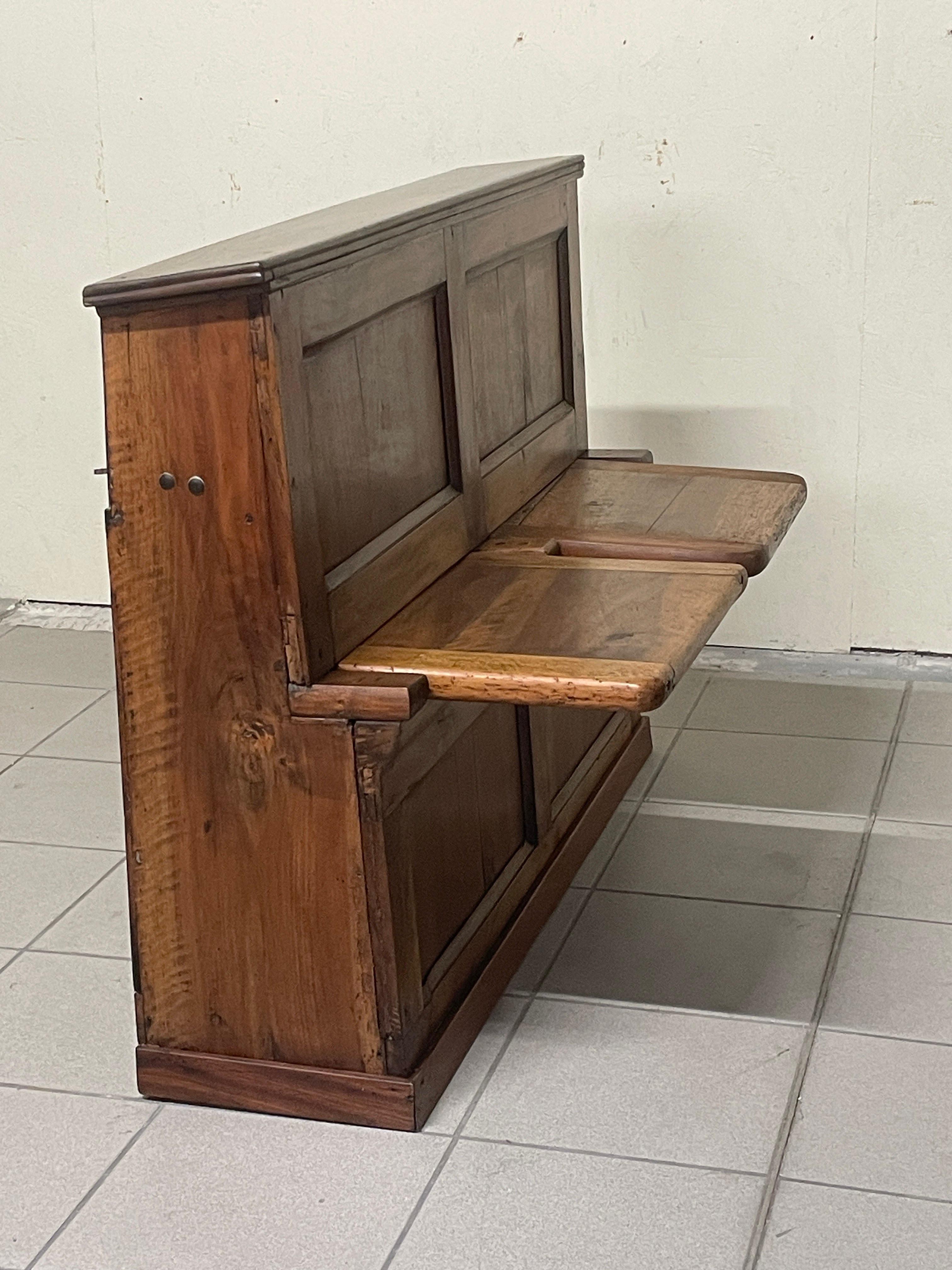 Antica panca dell'800 in legno di noce, Italia in vendita 9