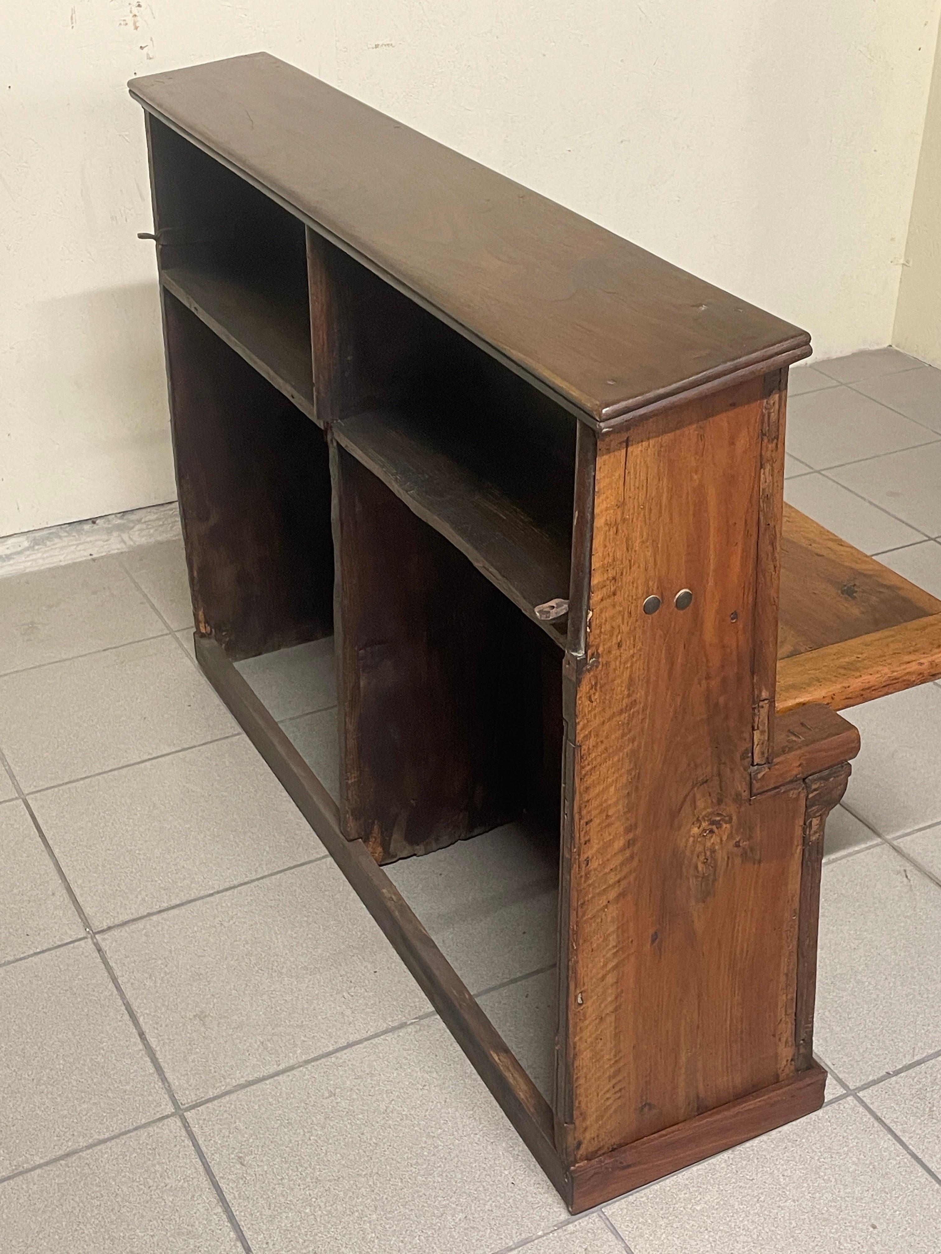 Antica panca dell'800 in legno di noce, Italia in vendita 12
