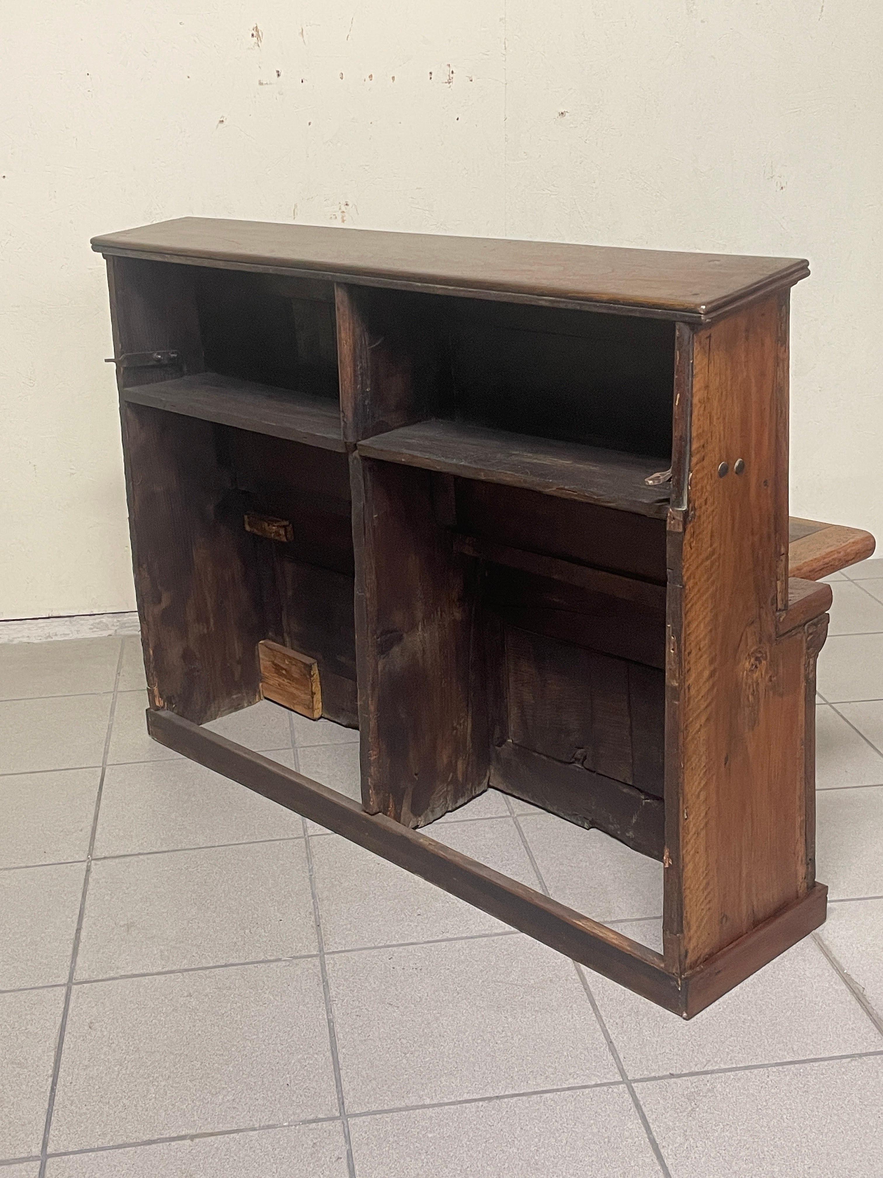 Antica panca dell'800 in legno di noce, Italia in vendita 13