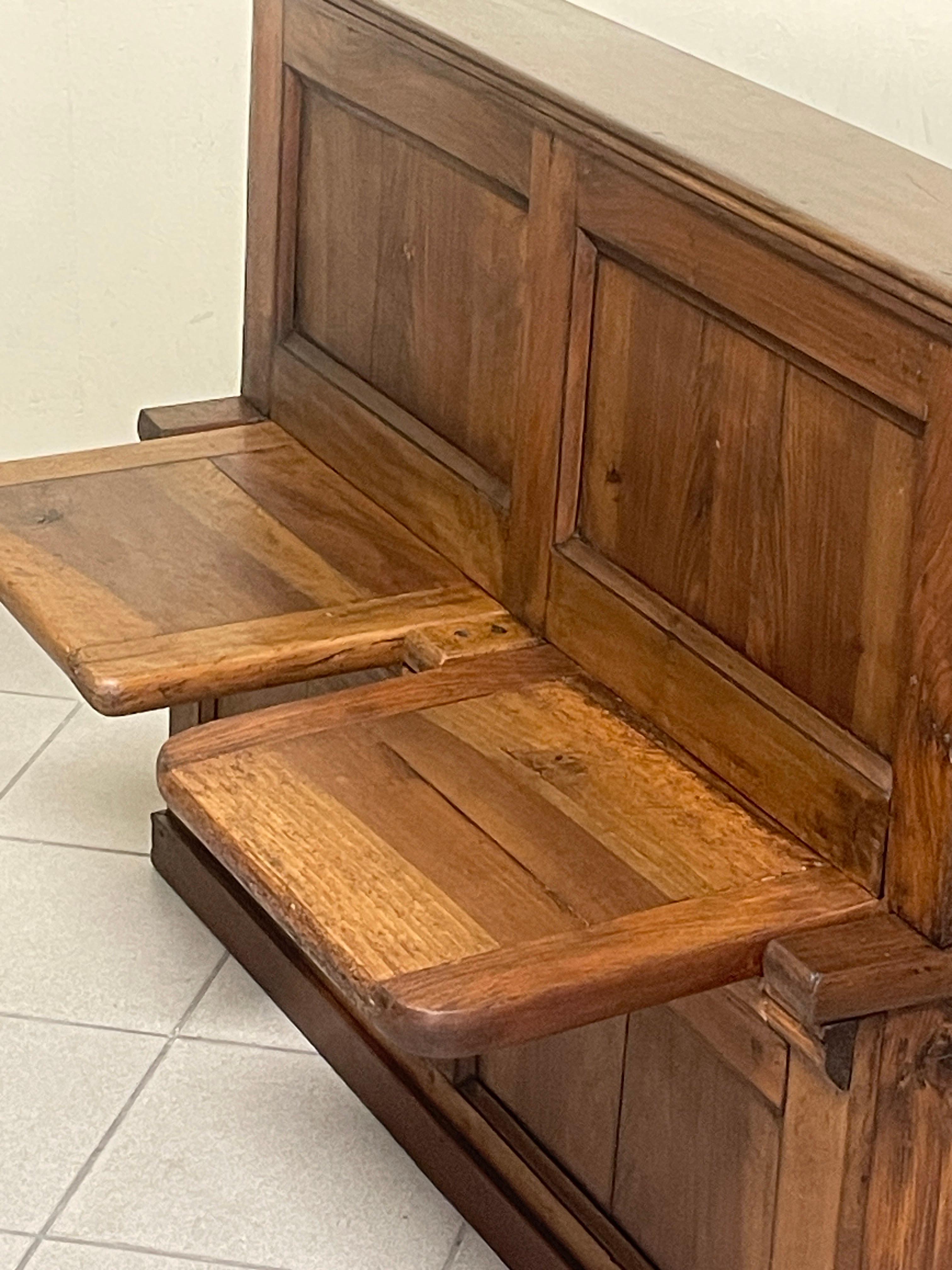 Antica panca dell'800 in legno di noce, Italia in vendita 1