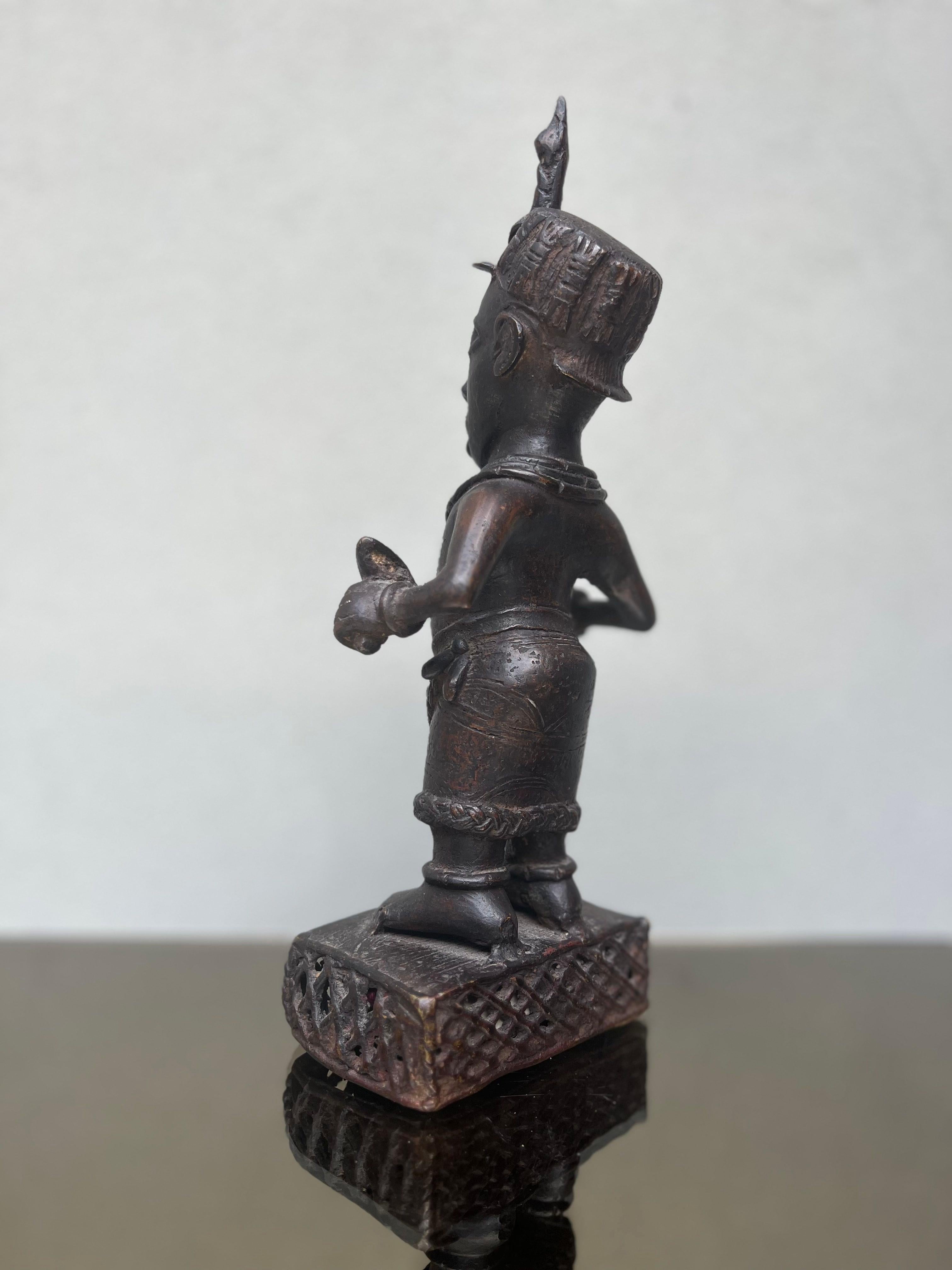 Beninese Antica scultura - bronzo - africana - Benin - XIX secolo -sculpture - African  For Sale