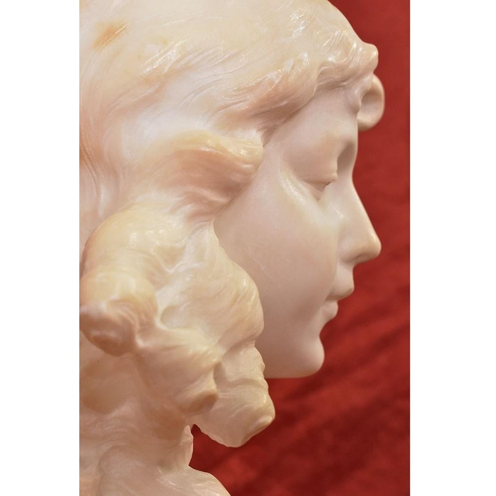 19th Century Antique Female Marble Sculpture, Bust Of Young Woman With Curls Late 19th. For Sale