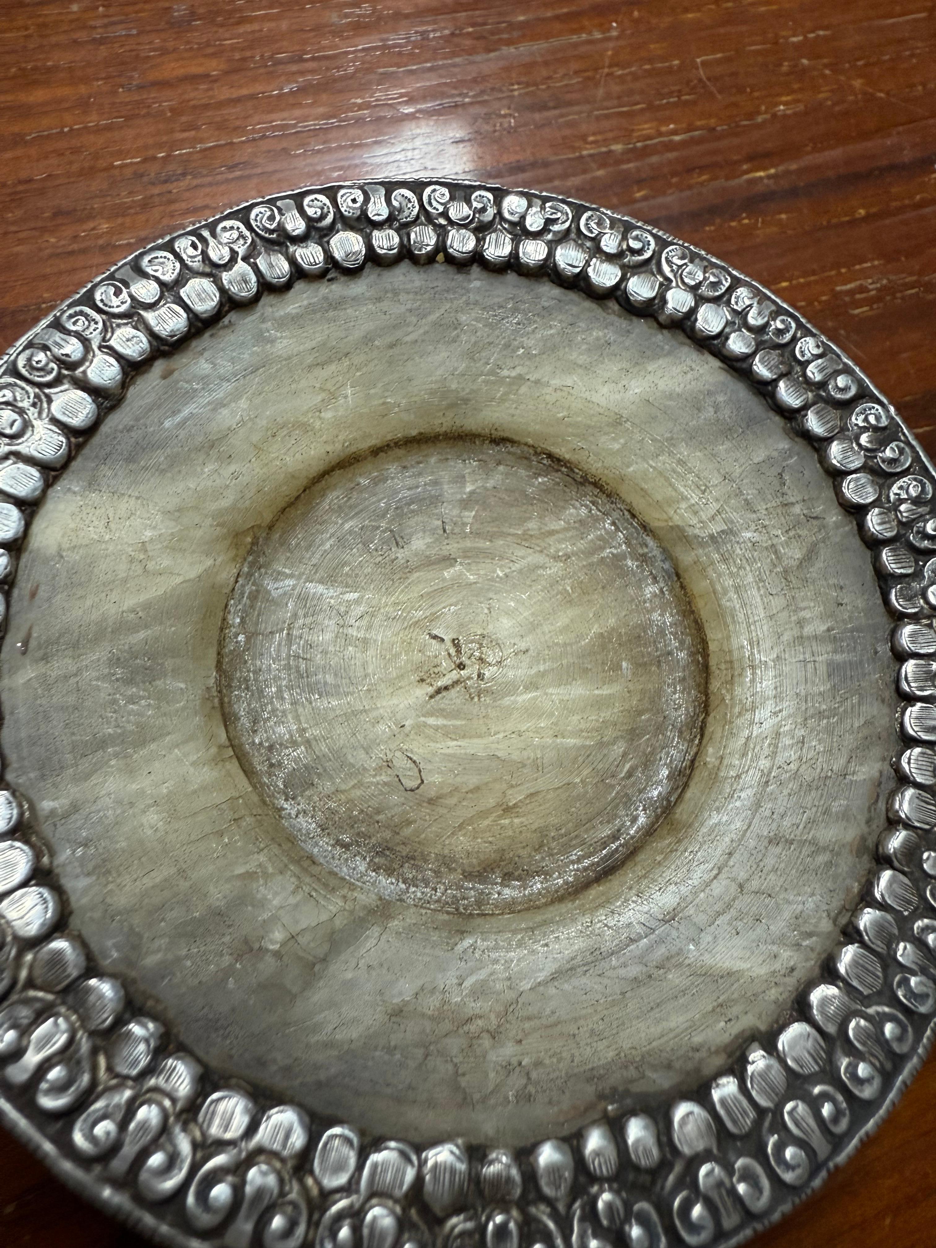 Antique Tibet Po Cha Mug Silver Finely Engraved Jade White Coral For Sale 3
