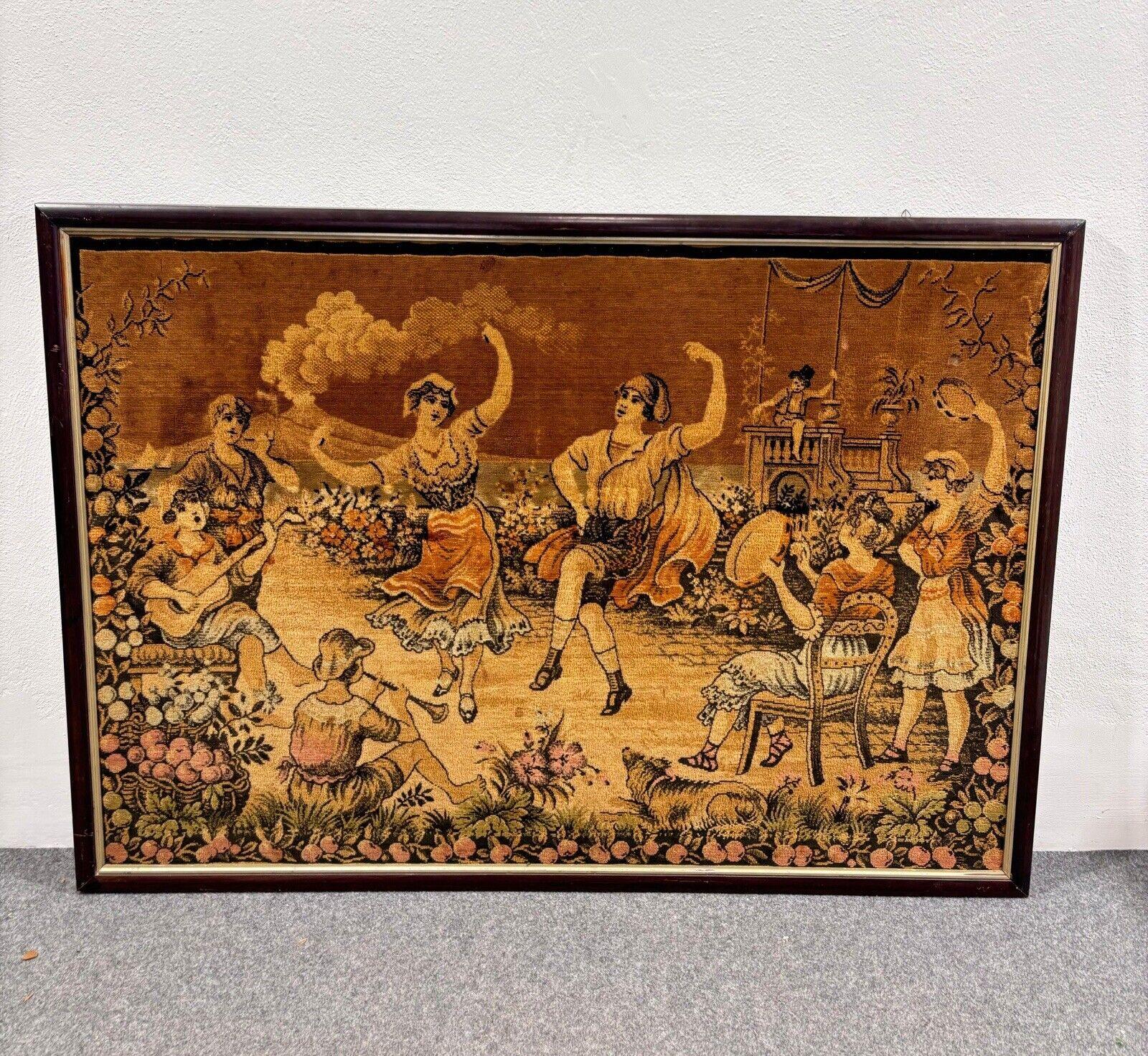 Antique fabric tapestry with Young Dancers.


Measures:

Height 105 cm

Width 145 cm


In good conservative condition, present signs of time due to use and age. (Please see photos)
