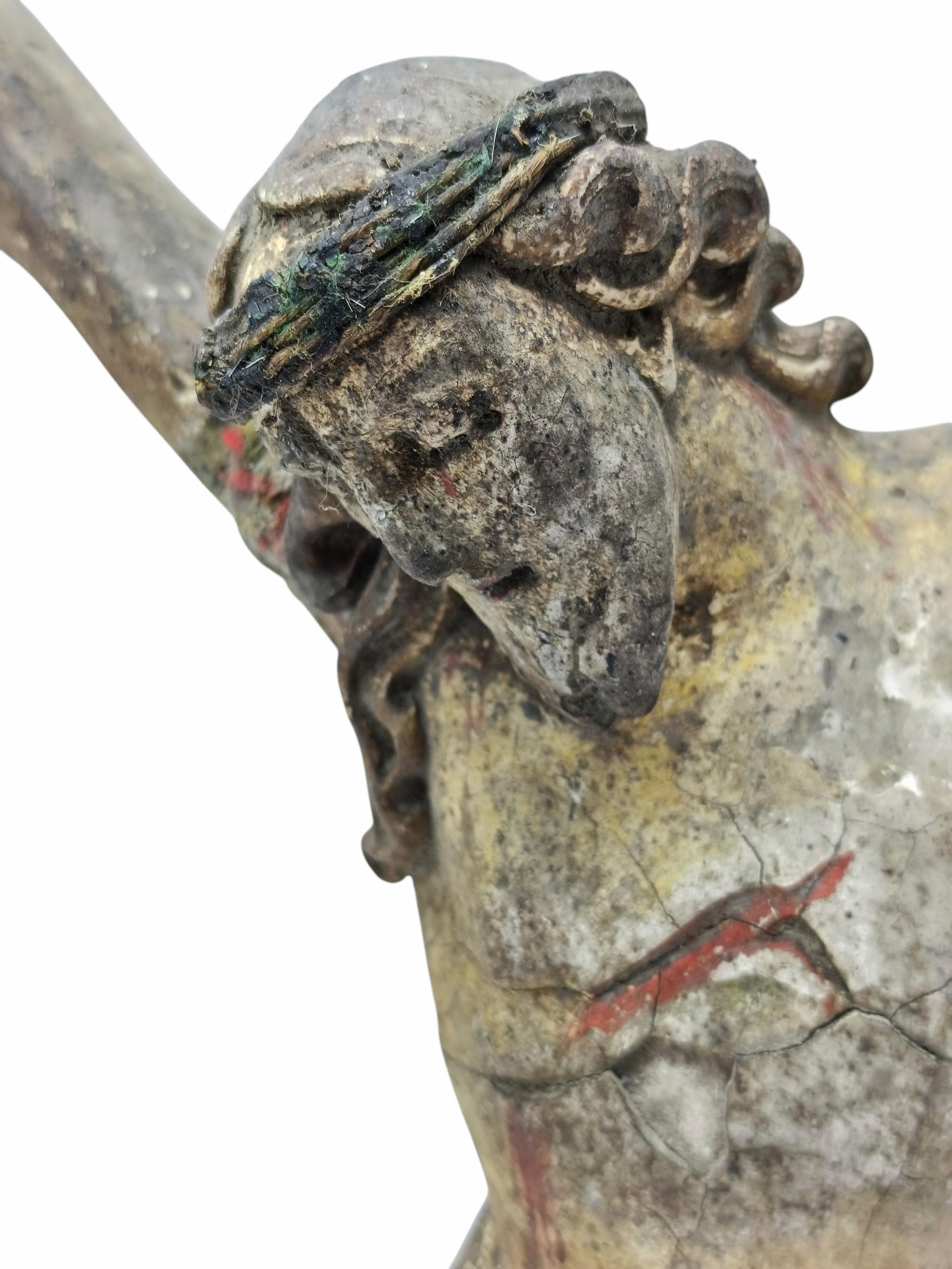 Italian Antico Gesu' Crocifisso in Carta Pesta Policroma, Italia 18 secolo in vendita