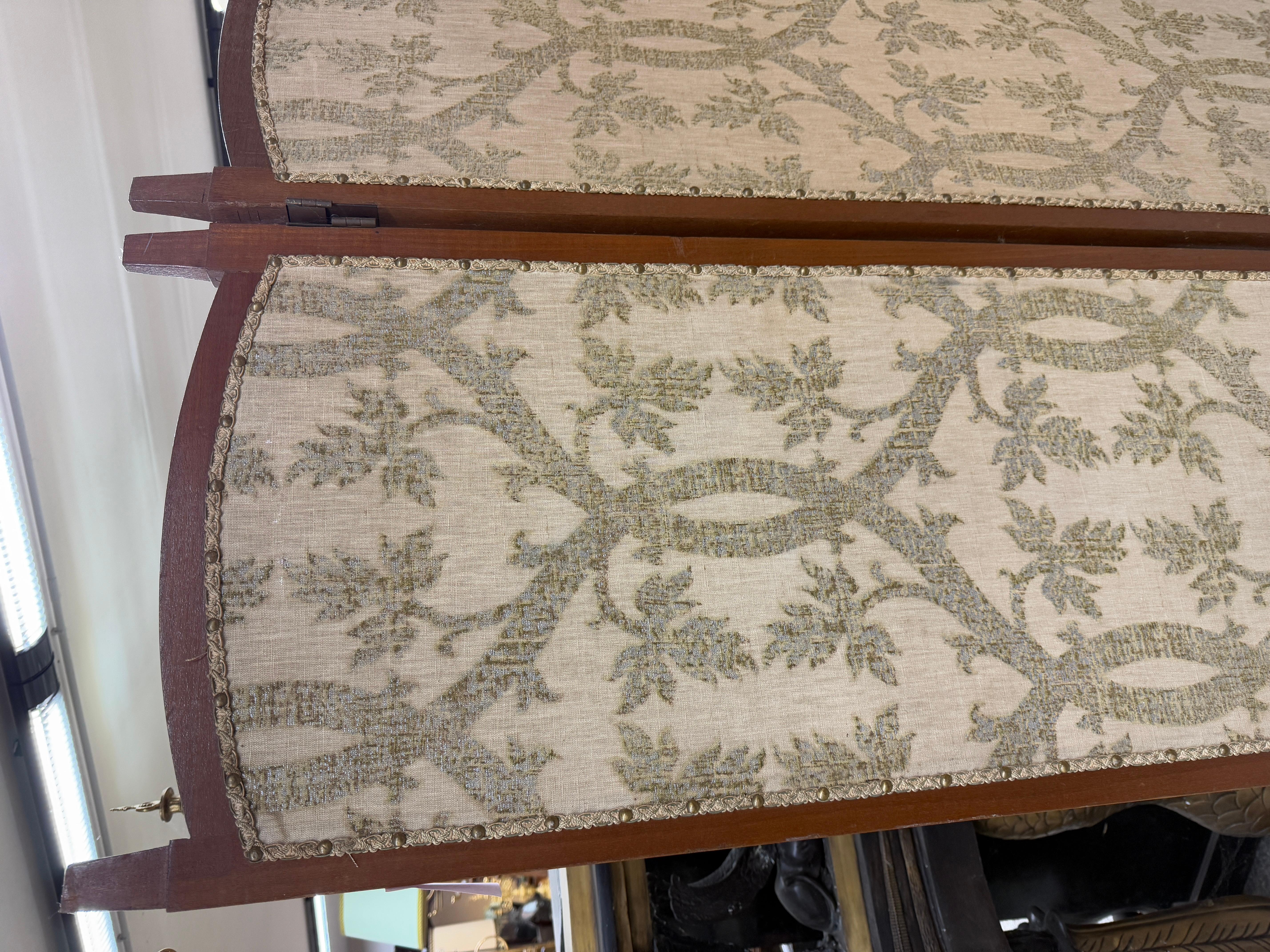 Other Antique Italian floral fabric screen in 1930s Folk Art style For Sale