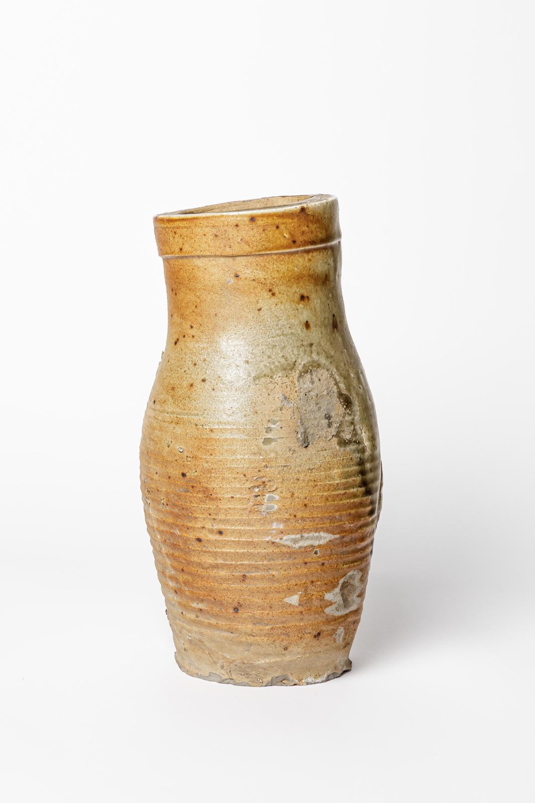 antics 18th century stoneware ceramic brutalist vase from Martincamp france  In Good Condition For Sale In Neuilly-en- sancerre, FR