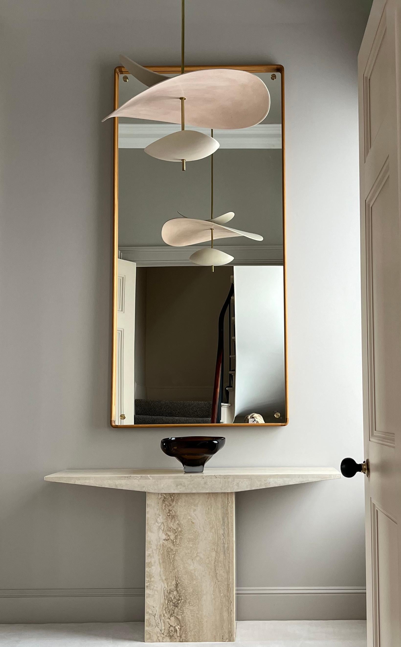 Lampada scultorea XL Floating Organic Forms in ceramica e ottone di Elsa Foulon in vendita 4