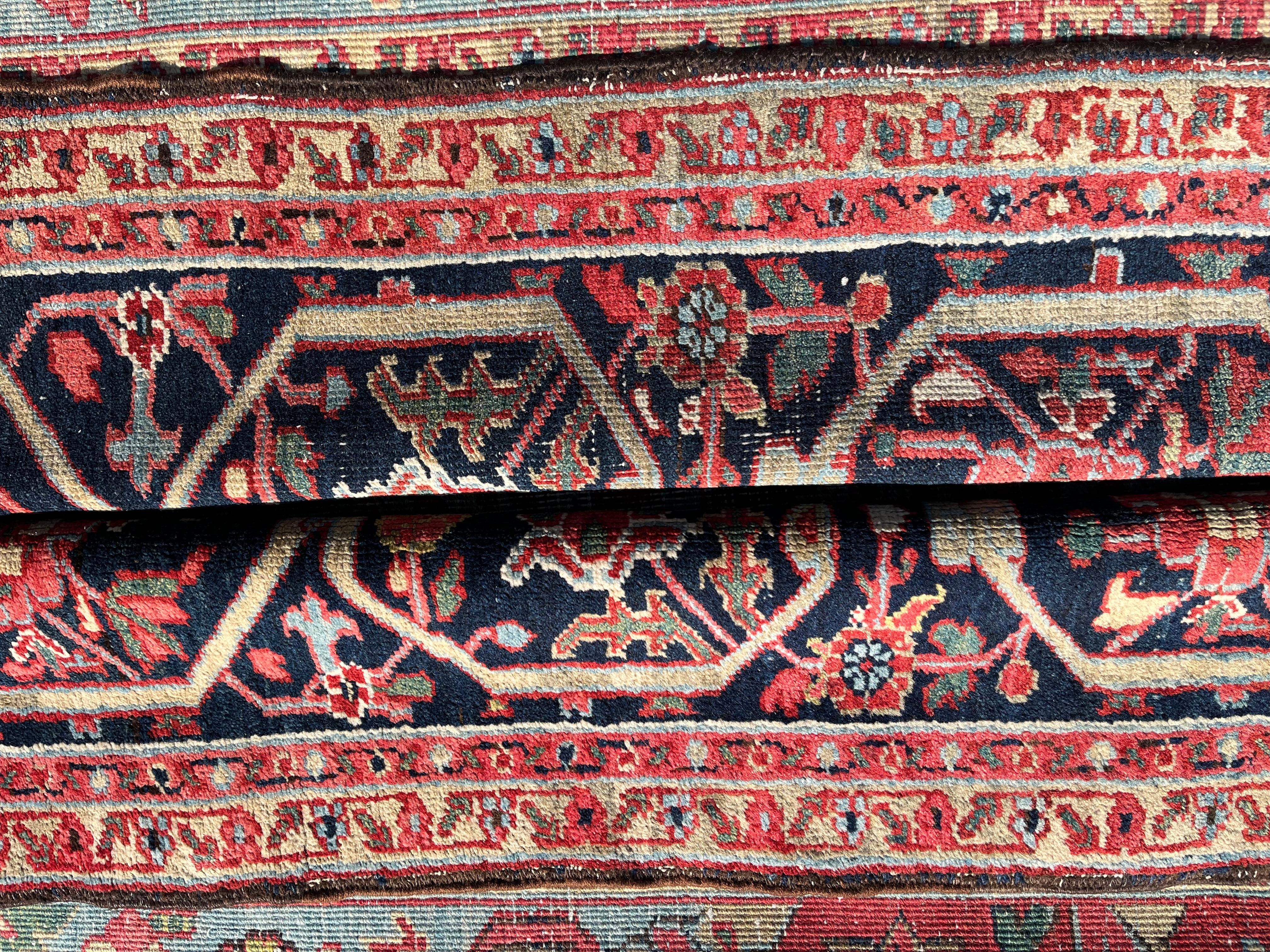 Antik Heriz Carpet Circa 1900/1910 For Sale 10