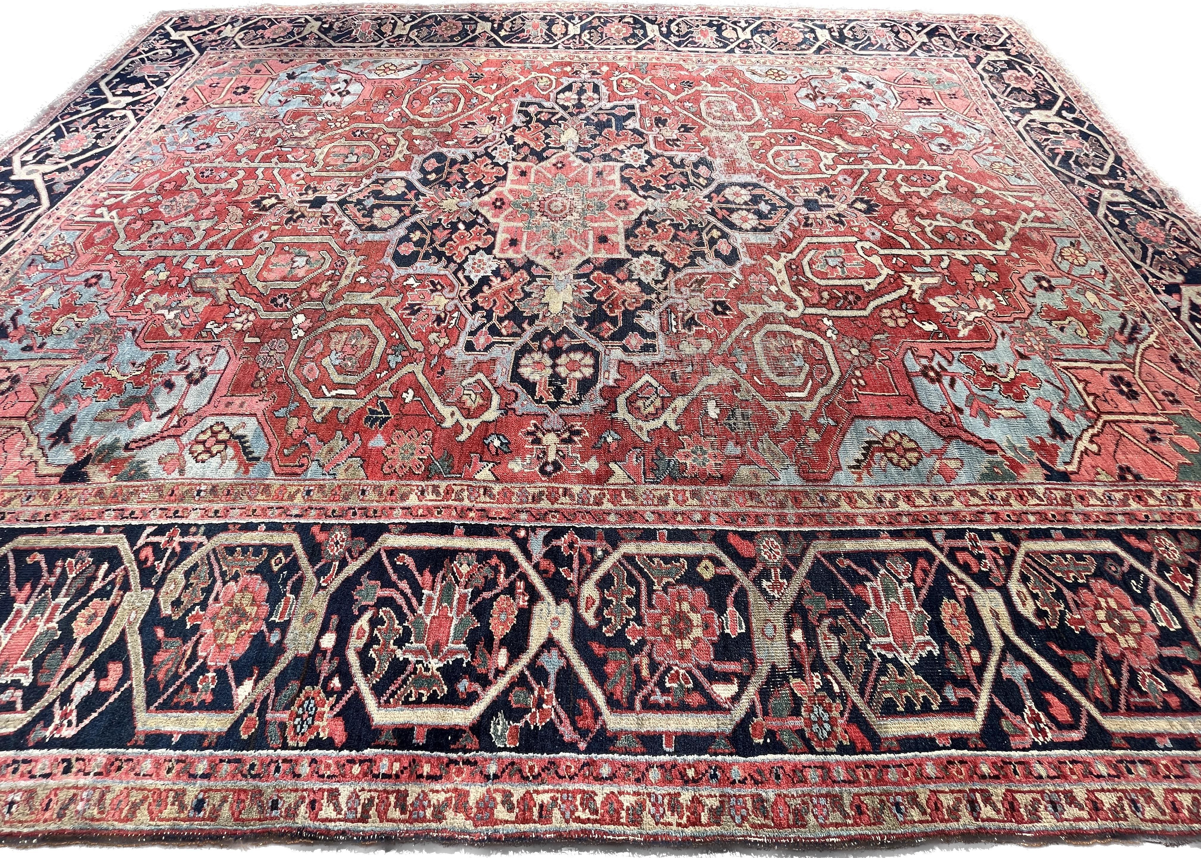 Persian Antik Heriz Carpet Circa 1900/1910 For Sale