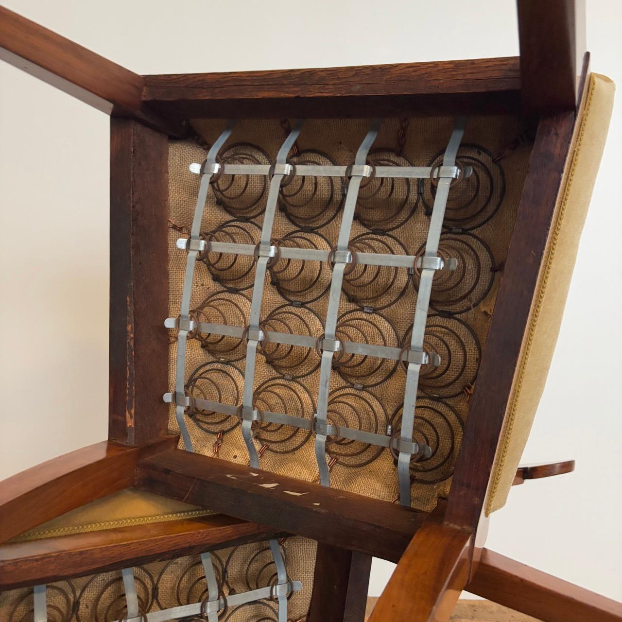 Antike Schaufelstühle Biedermeier um 1820 Wallnussholz 4 Stück im Angebot 14