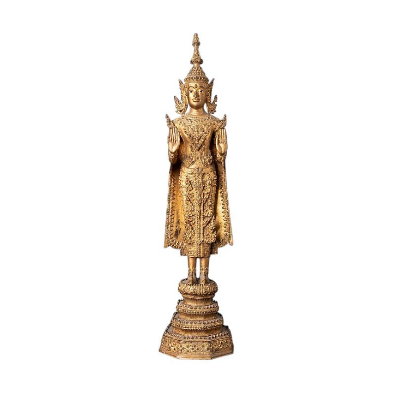 Statue de Bouddha antique thaïlandaise en rottanakosin de Thaïlande