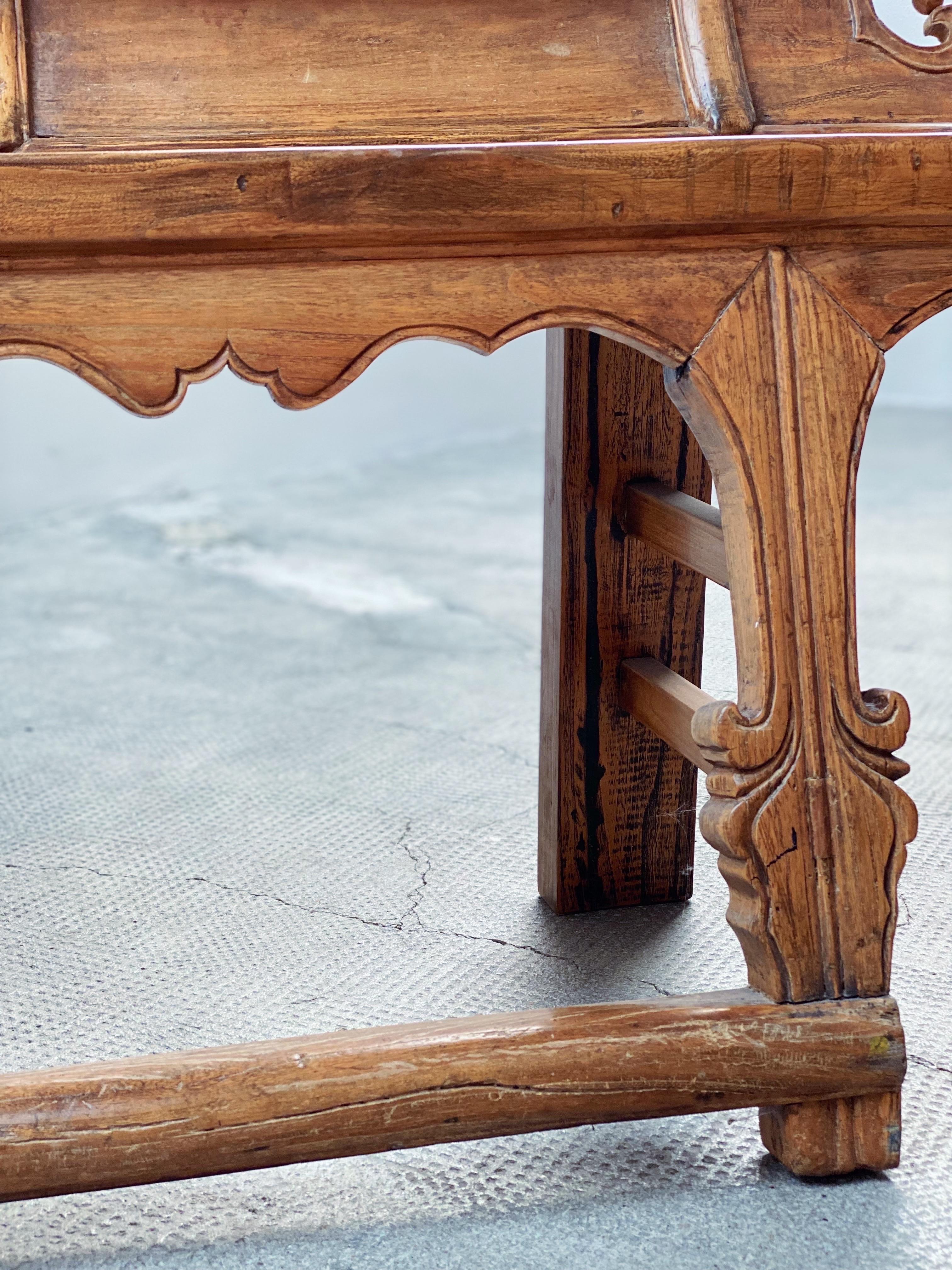 Antike Theaterbank Sitzbank Opera Bench Ulmenholz massiv, China 18. Jhd en venta 4