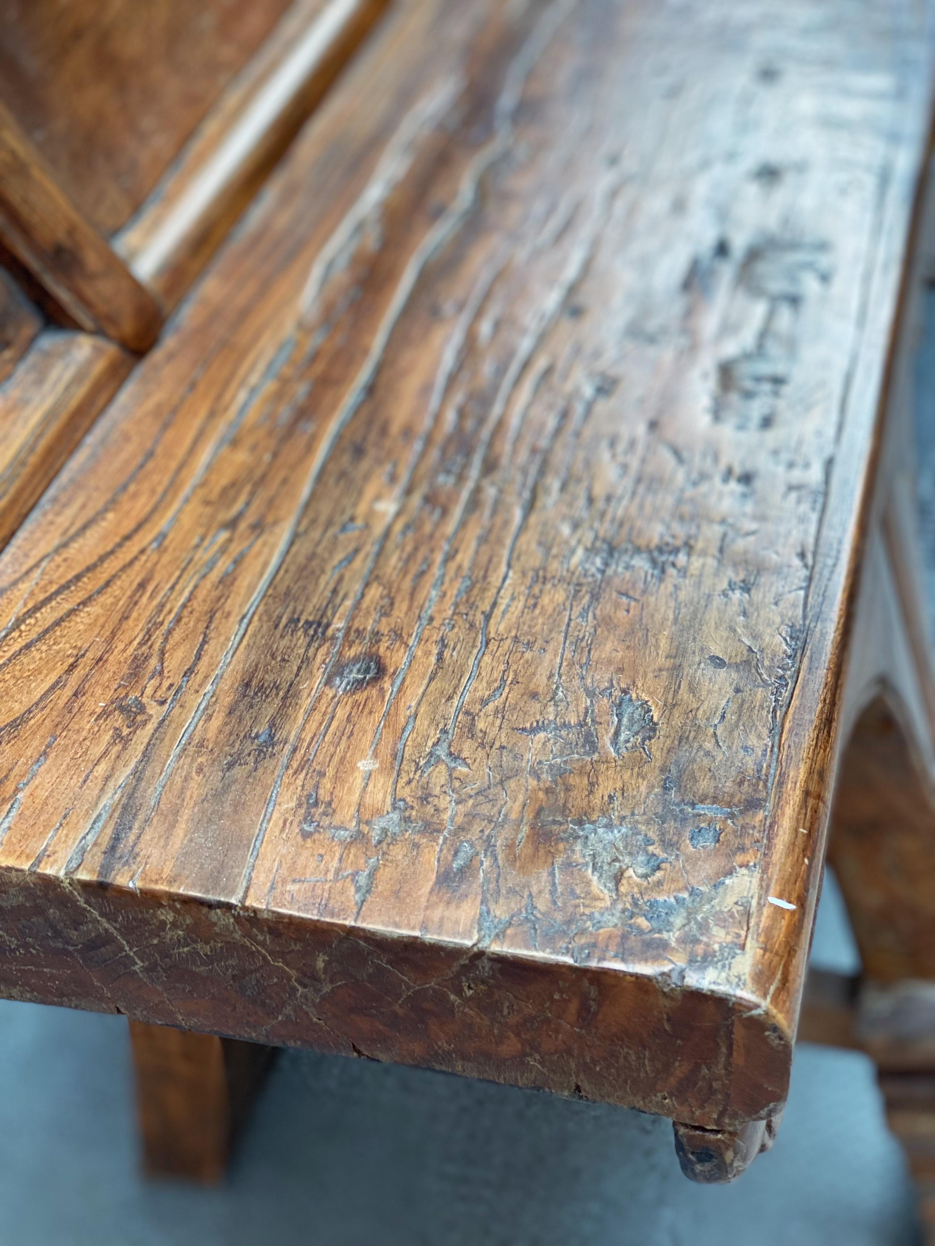 Antike Theaterbank Sitzbank Opera Bench Ulmenholz massiv, China 18. Jhd en Bueno estado para la venta en Reutlingen, DE