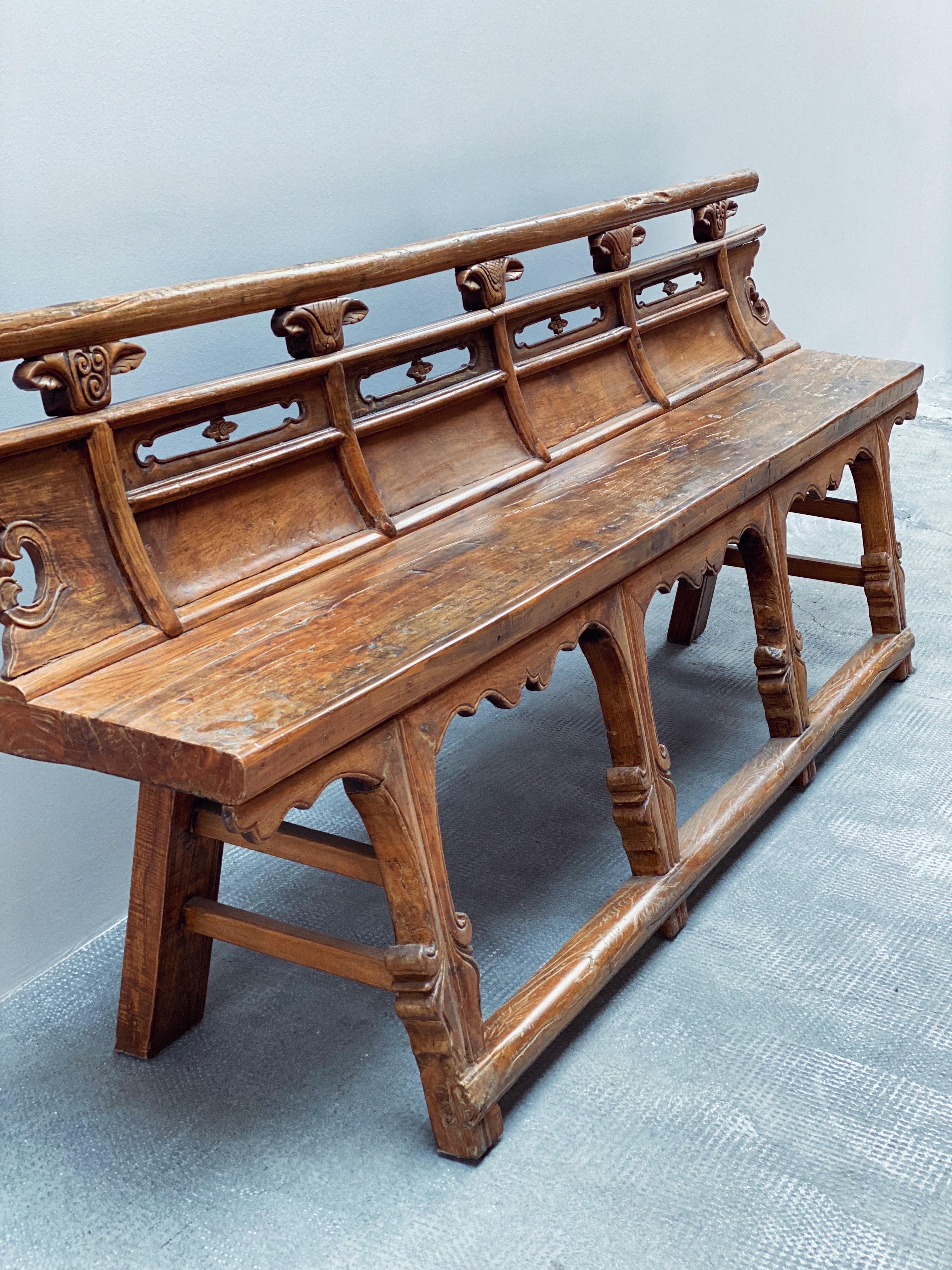 Antike Theaterbank Sitzbank Opera Bench Ulmenholz massiv, China 18. Jhd Olmo en venta