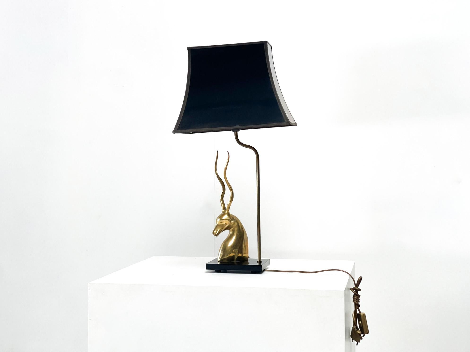 French Antilope head table lamp in Brass France 1975 For Sale