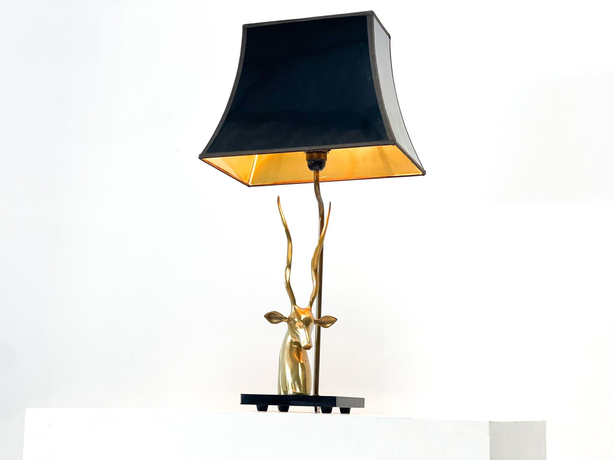 Antilope head table lamp in Brass France 1975 For Sale 3