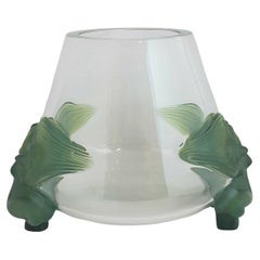 Vase en verre de cristal Lalique à motif Antinea