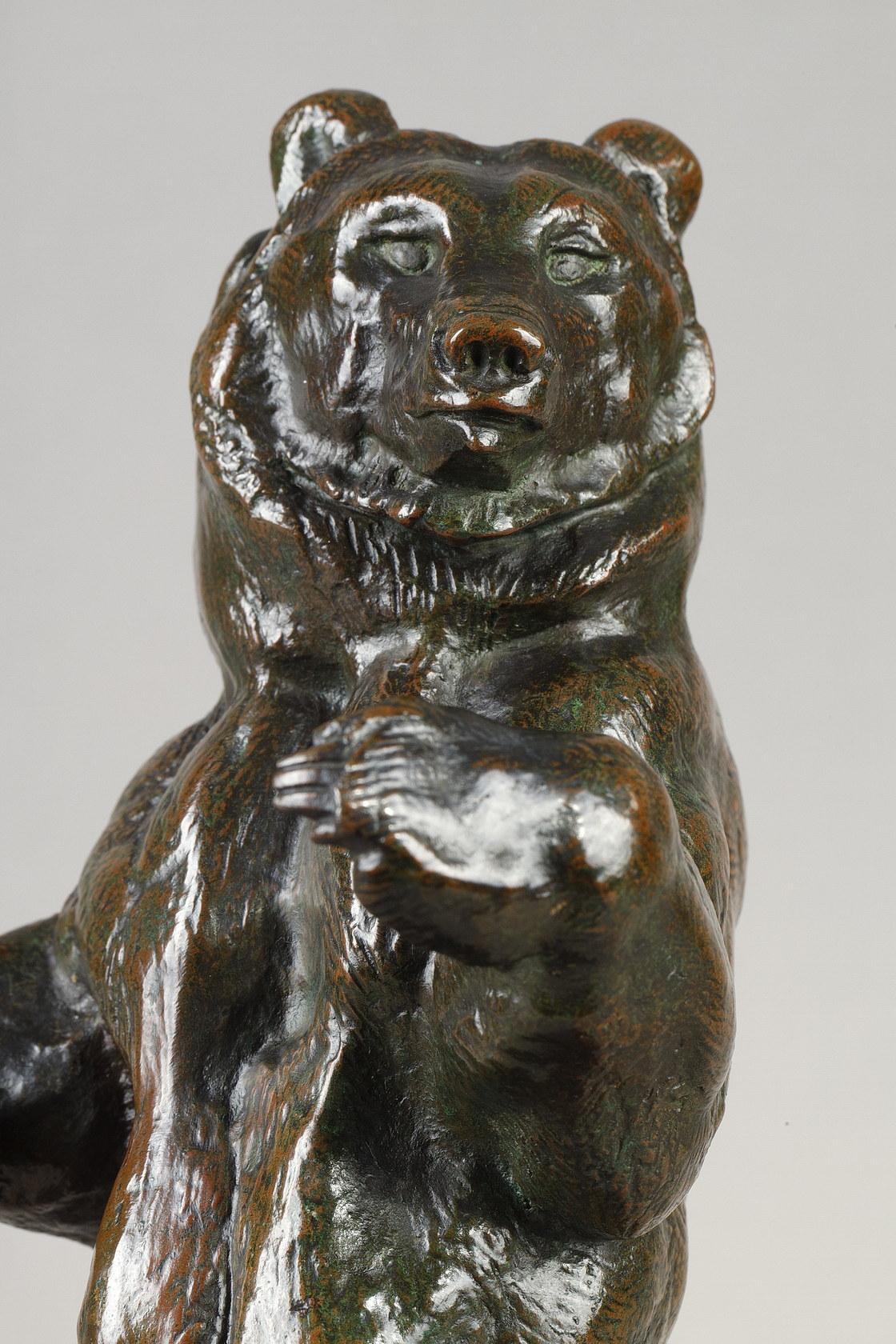 Bear standing
by Antoine-Louis Barye (1796-1875)

Rare bronze sculpture with a nuanced dark brown patina
Probably cast by Brame (old edition)

France
circa 1880-1890
height 24 cm

A similar model is reproduced in 