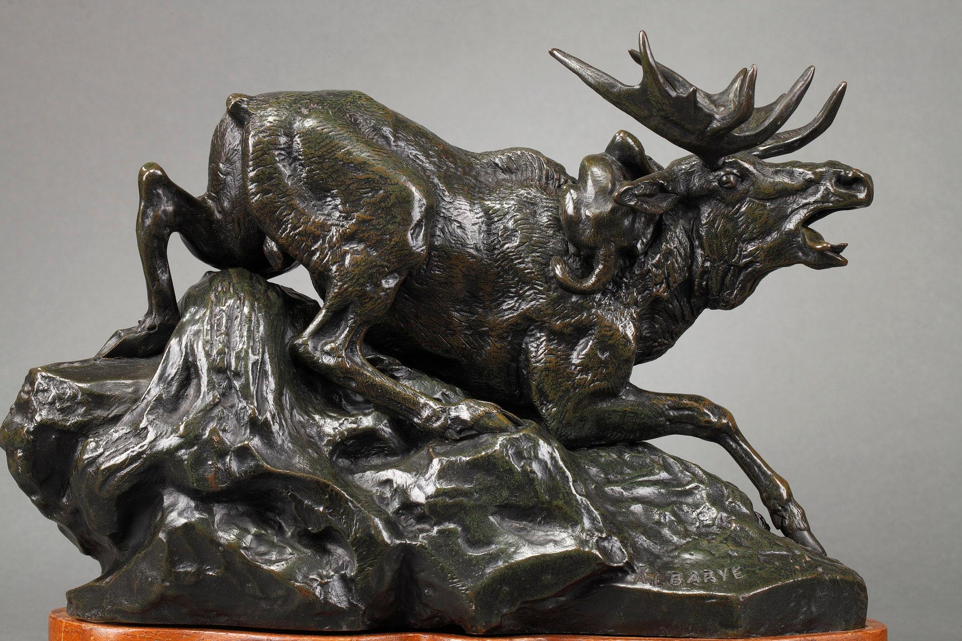 Elk surprised by a Lynx - Sculpture by Antoine-Louis Barye