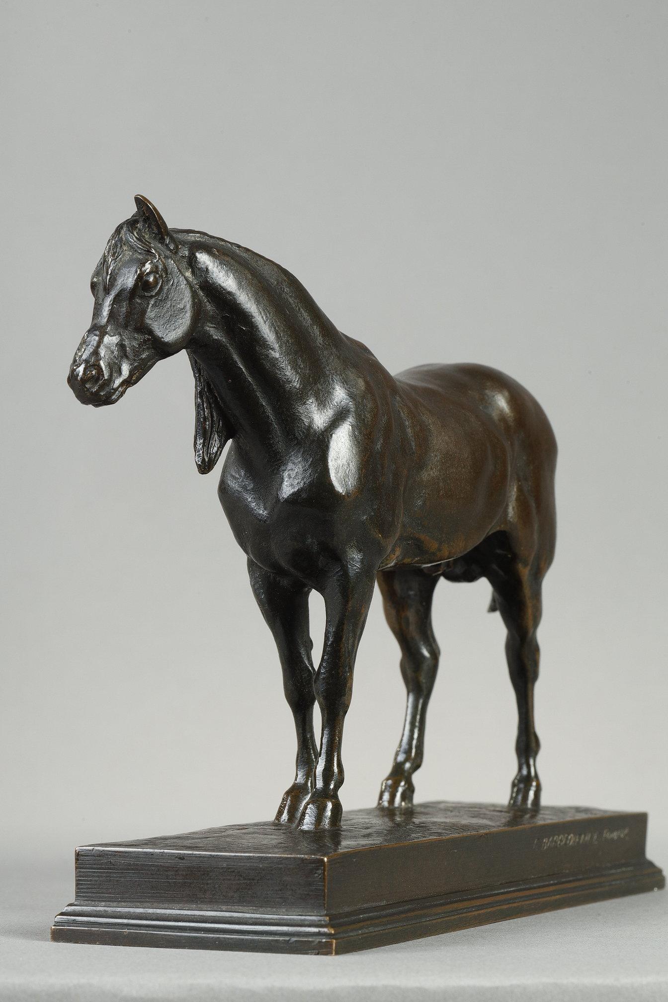 Cheval demi-sang, tête levée
par Antoine-Louis BARYE (1796-1875)

Sculpture en bronze à patine brun foncé
Signé sur la base 