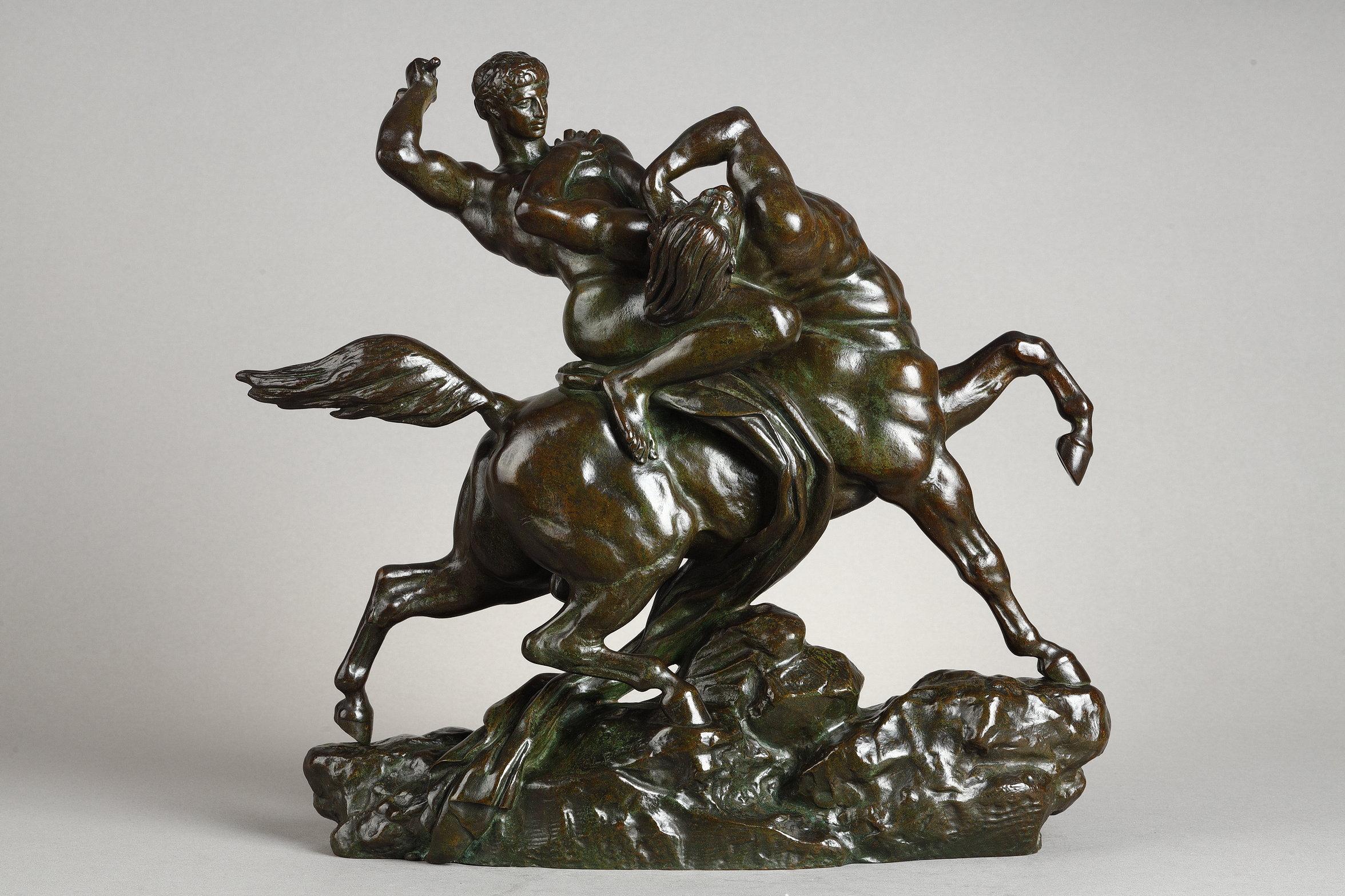 Figurative Sculpture Antoine-Louis Barye - Thésée terrassant le Bienor du Centaure