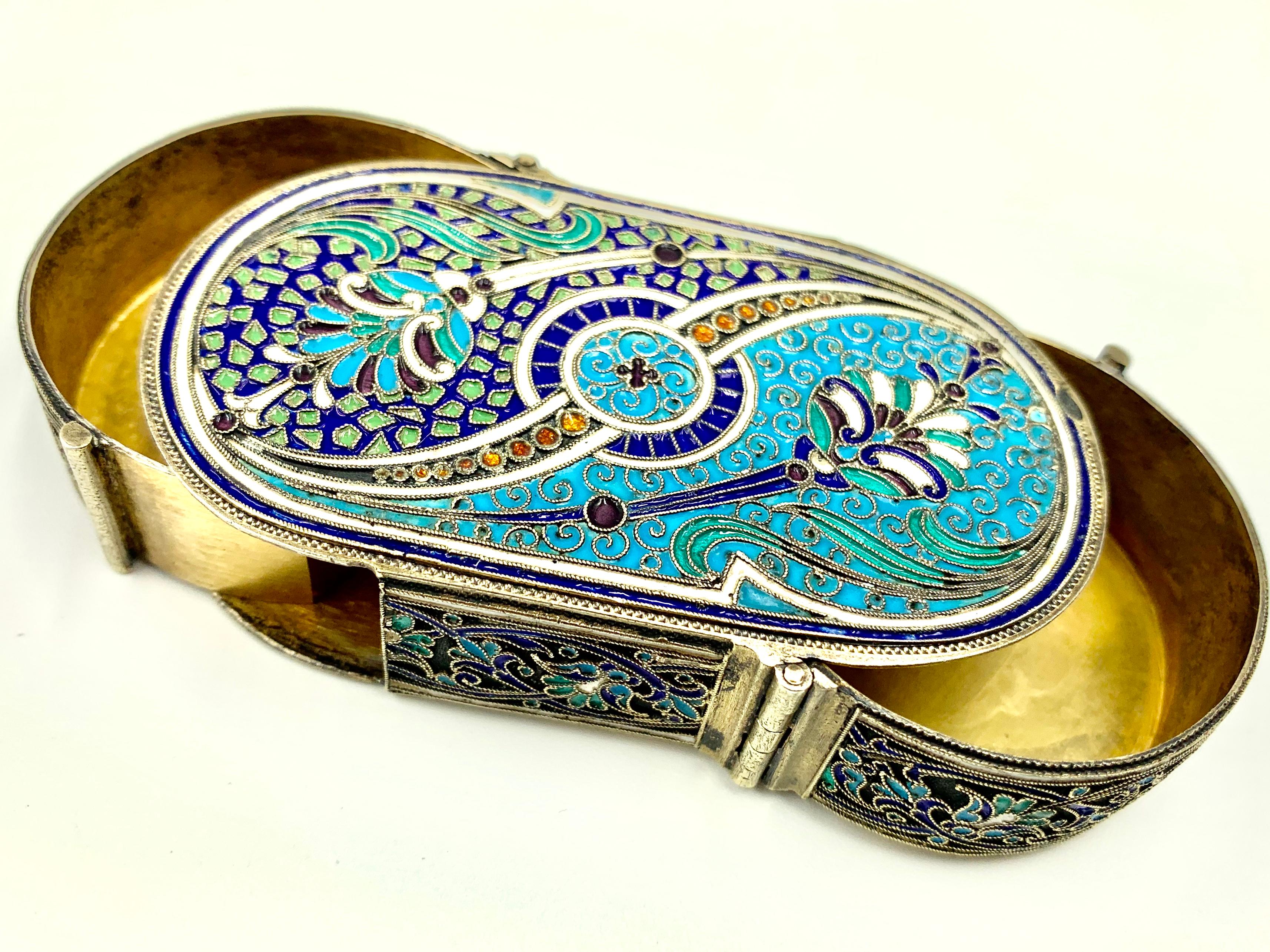 Antip Kuzmichev Antique Russian Silver and Enamel Double Compartment Snuff Box 2