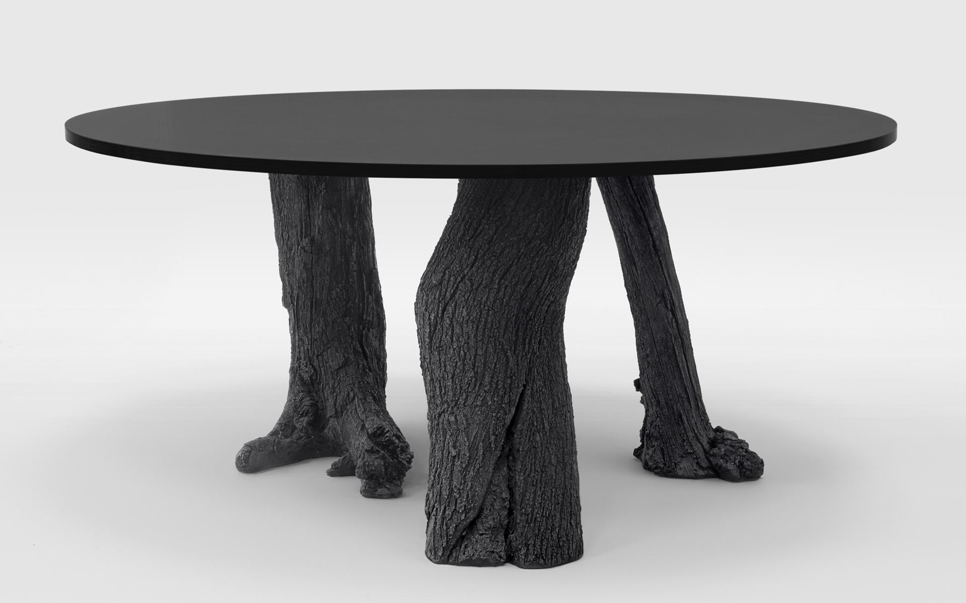 Antipode table by Imperfettolab
Dimensions: 159 H 74 cm
Materials: Fiberglass

Imperfetto Lab
Who we are ? We are a family.
Verter Turroni, Emanuela Ravelli and our children Elia, Margherita and Eusebio.
All together, we are separate parts