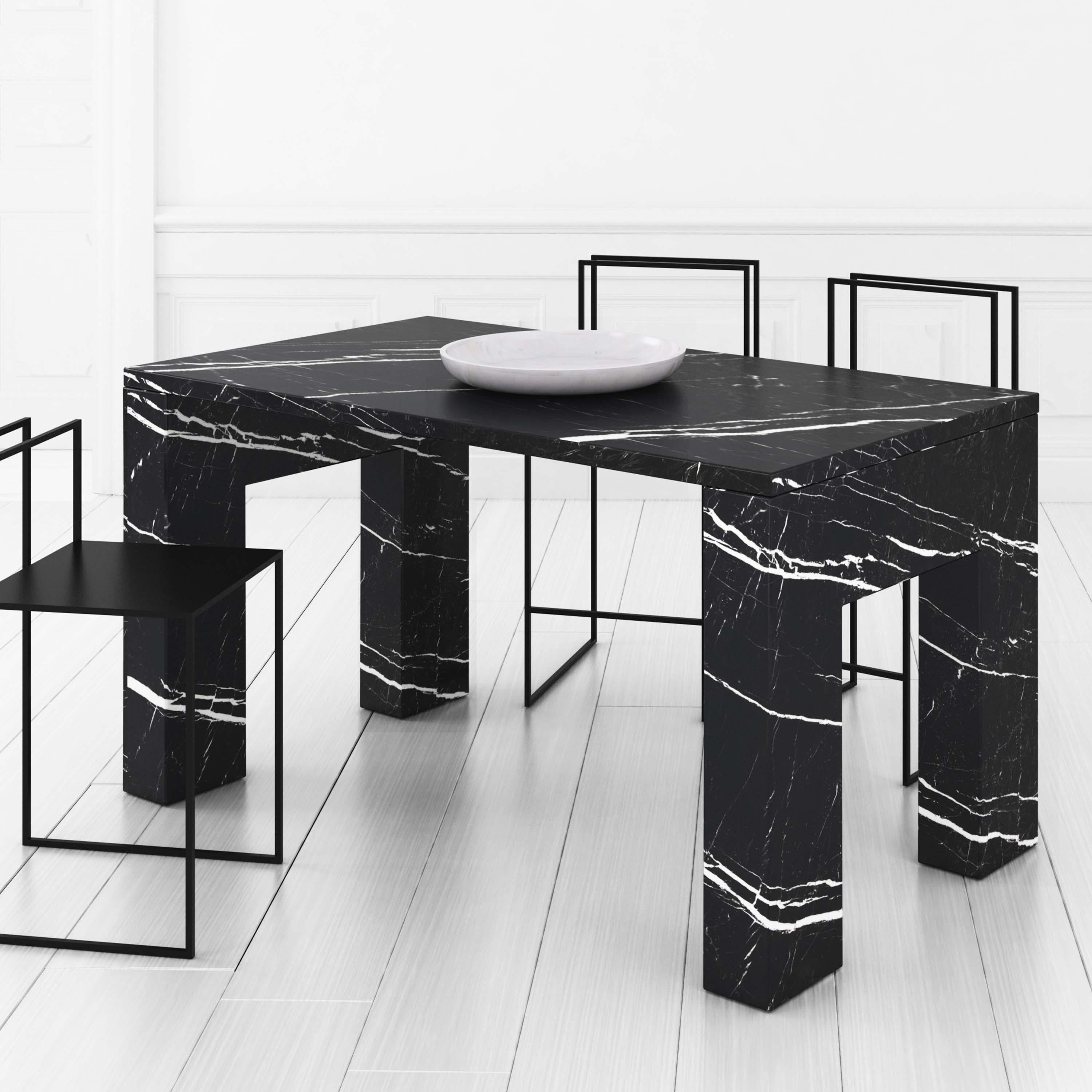 The natural stone is the star of the show in this table which were designed by Smponia Konstantina with the specific intention of highlighting the opulence of the Marquina marble. The designer chose a polish finish so as to bring an elegance touch
