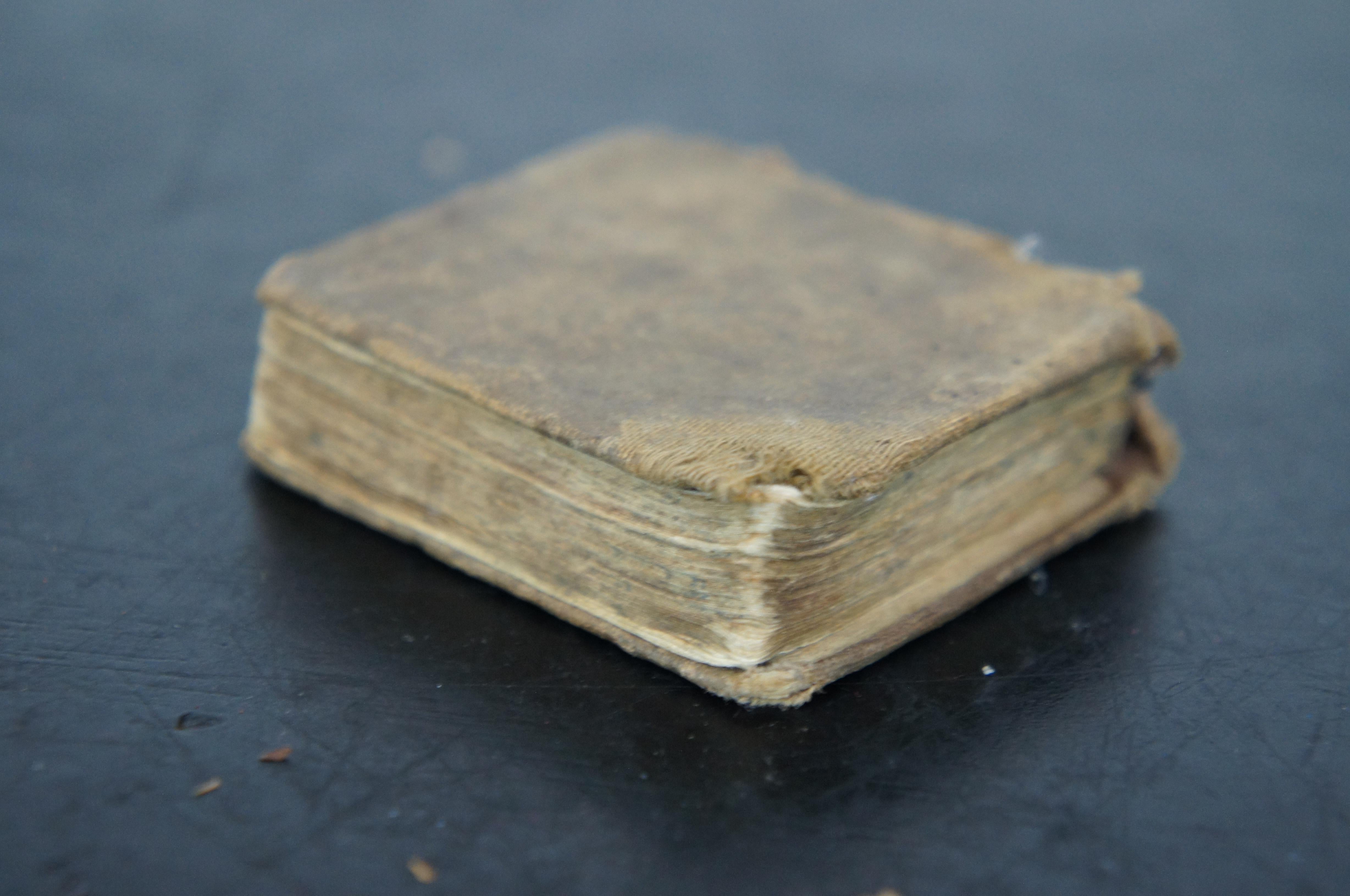 Antiquarian Early 19th Century Bible History Miniature Book Cloth Cover 1
