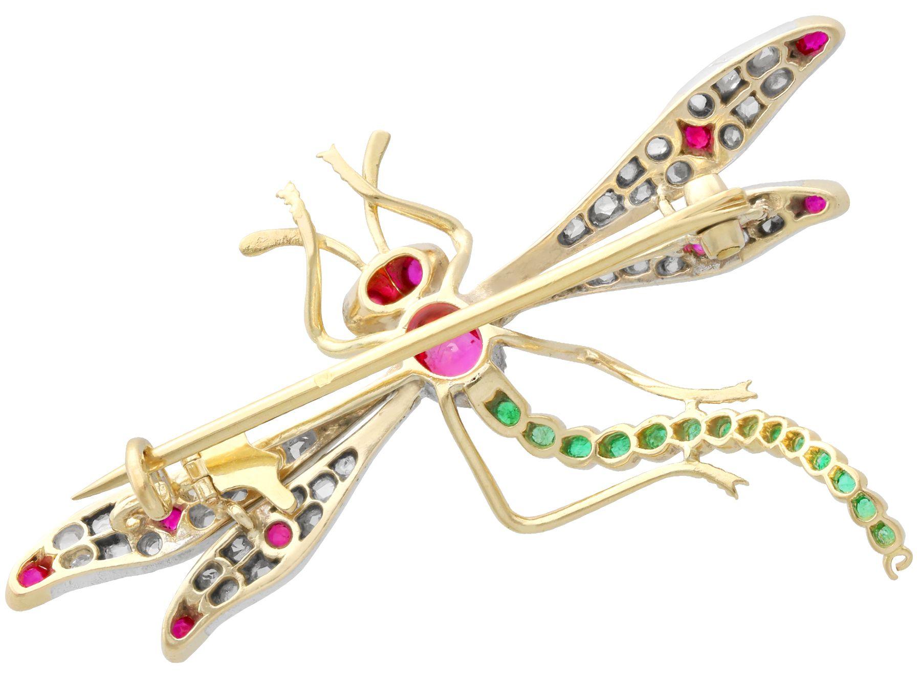 Women's or Men's Antiquate Ruby Emerald and Diamond Yellow Gold Dragonfly Brooch For Sale