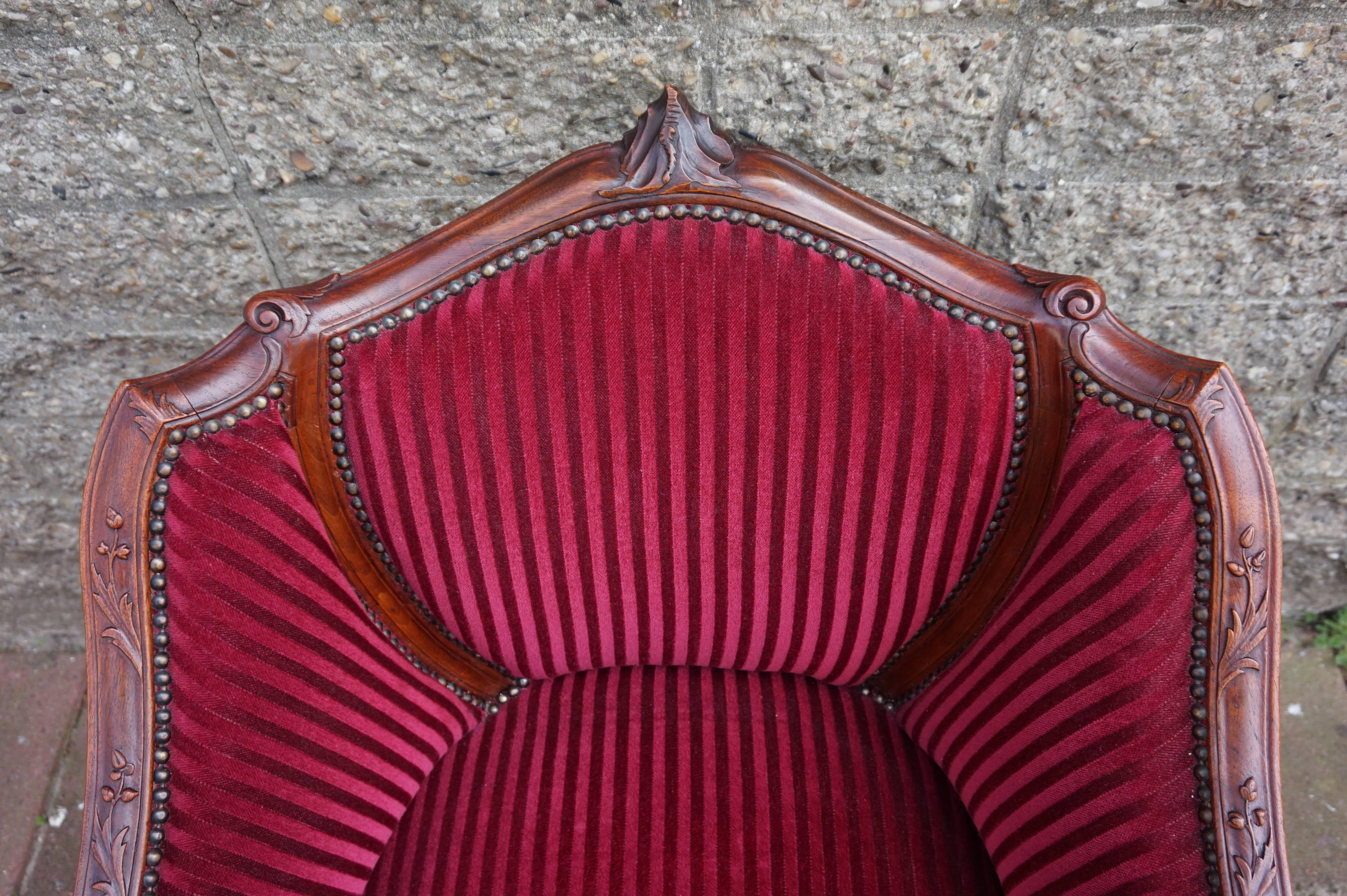 Antique and Stunning 19th Century Hand-Carved Mahogany and Red Velour Chair 8