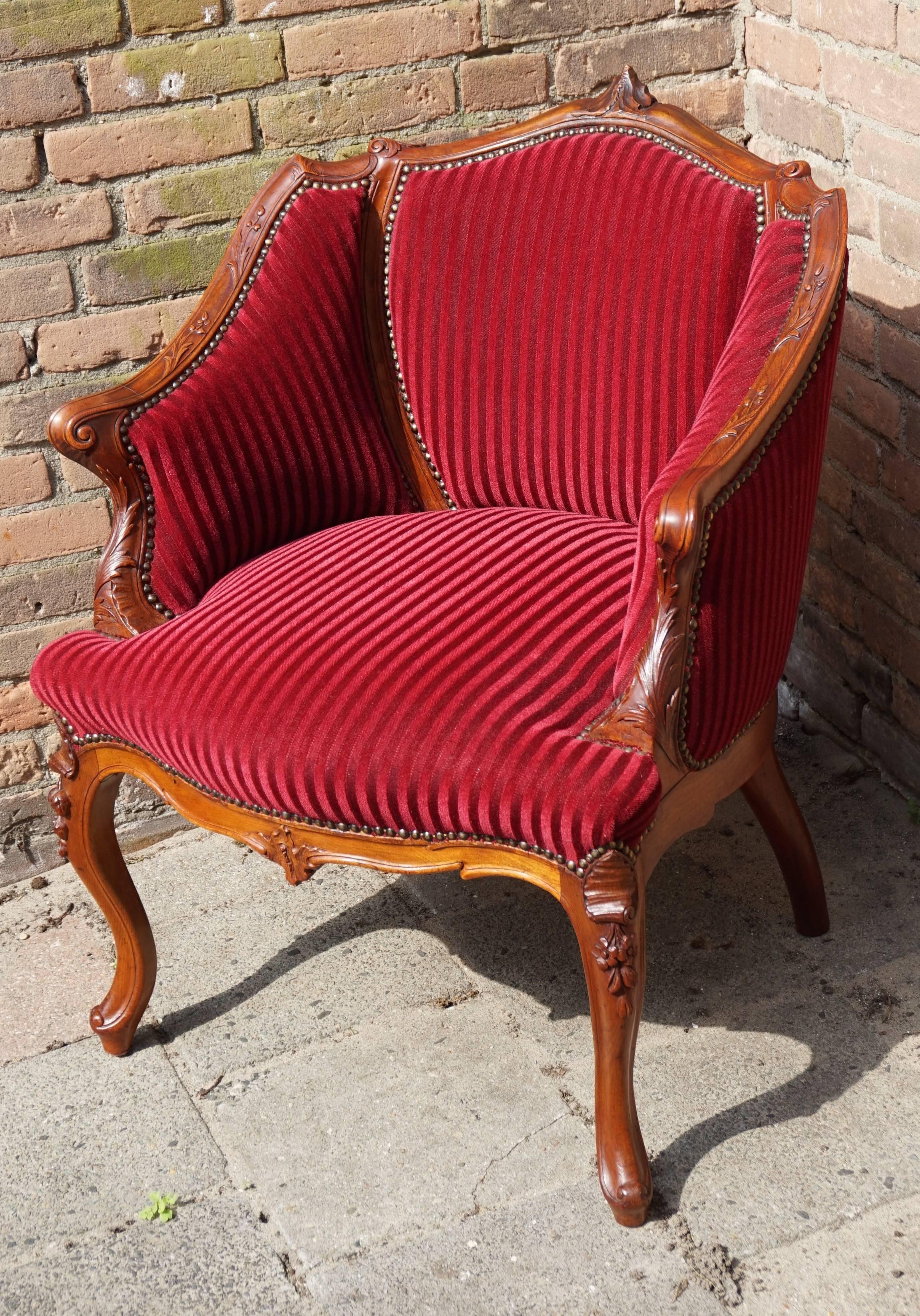 Antique and Stunning 19th Century Hand-Carved Mahogany and Red Velour Chair 10