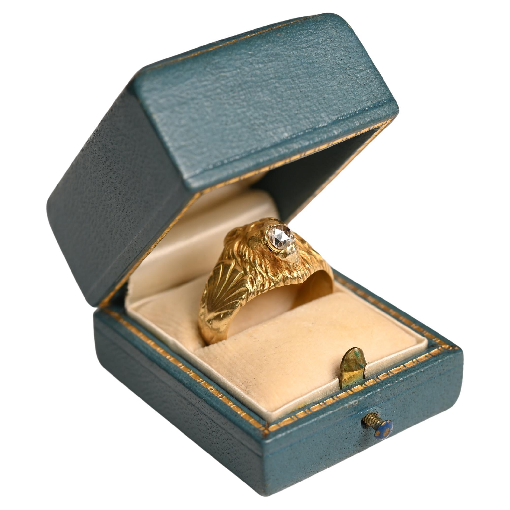 Antique Rose Cut Diamond Ring (Approx. 0.1-Carat), 18K Yellow Gold, Lion Head For Sale