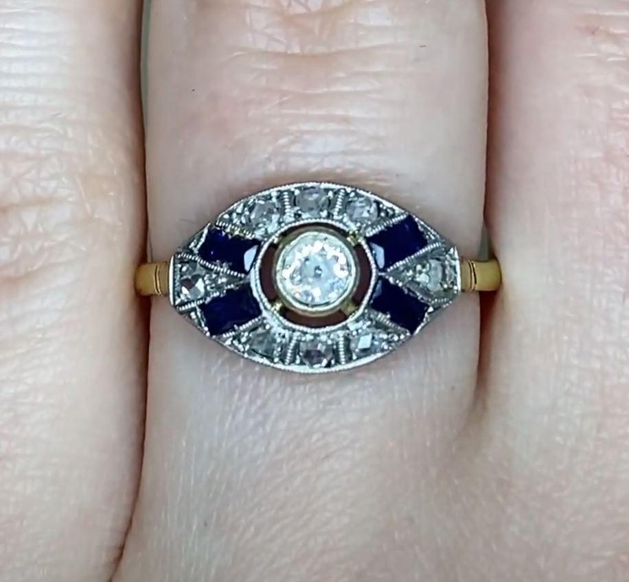 Antique 0.15ct Diamond Engagement Ring, I Color, Platinum & 18k Yellow Gold In Excellent Condition For Sale In New York, NY