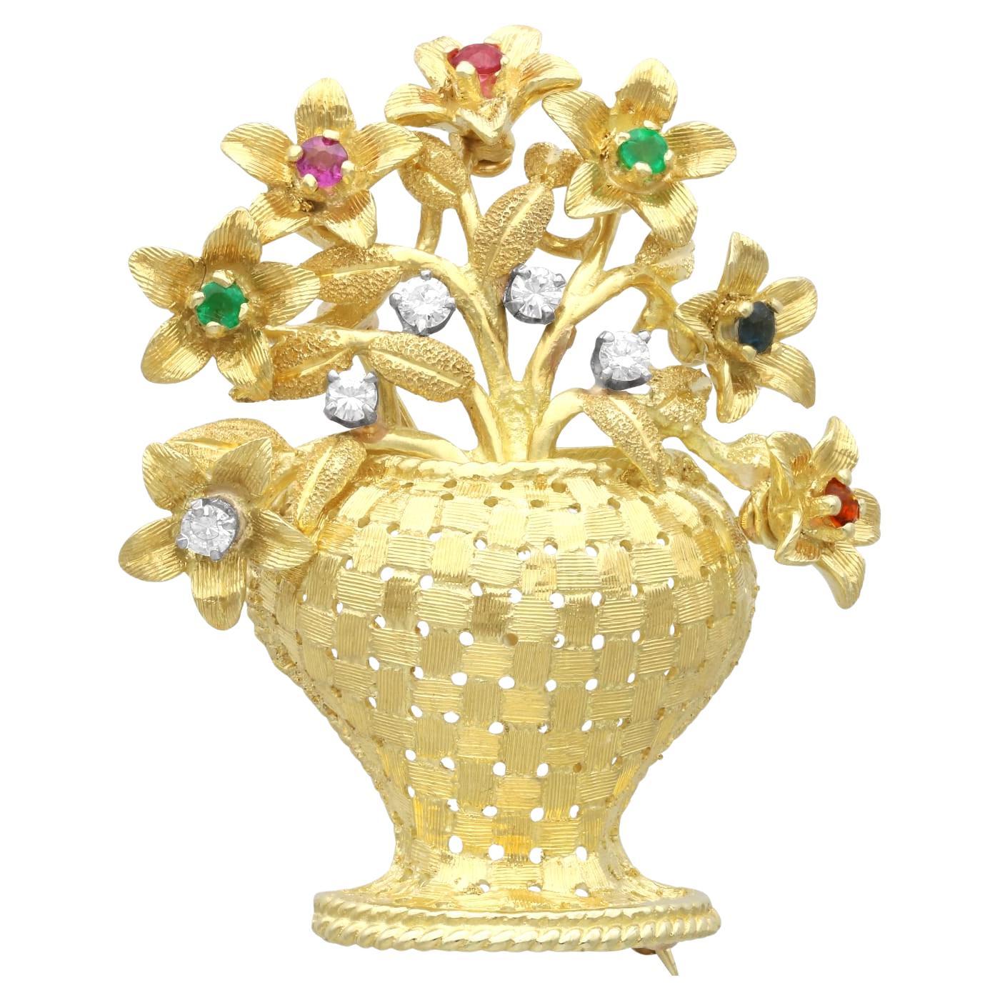 Antica spilla in oro giallo 18 ct. 0,15 ct. e diamanti 0,12 ct. in vendita