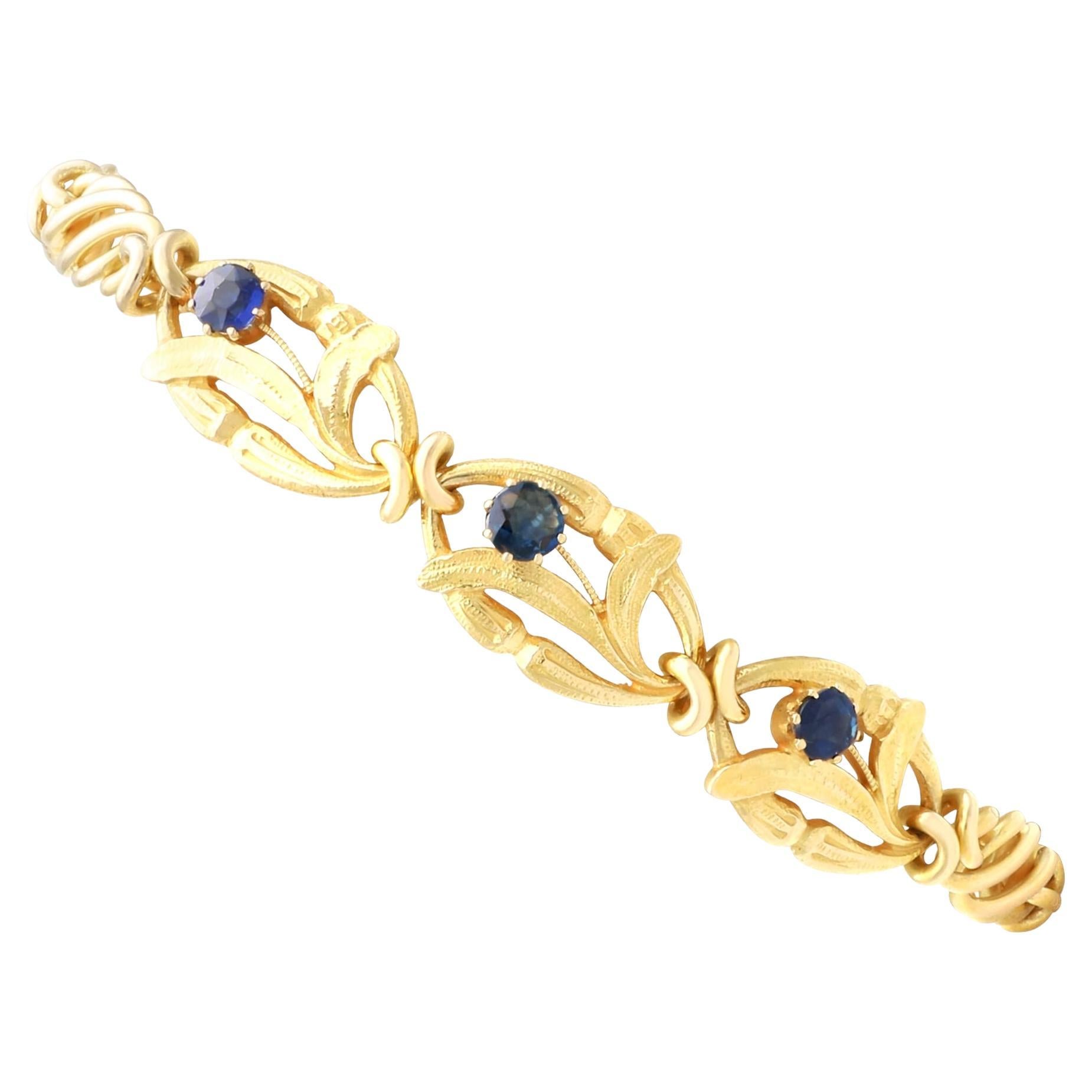 Bracelet ancien en saphir basaltique de 0,20 carat et or jaune 18k Circa 1925