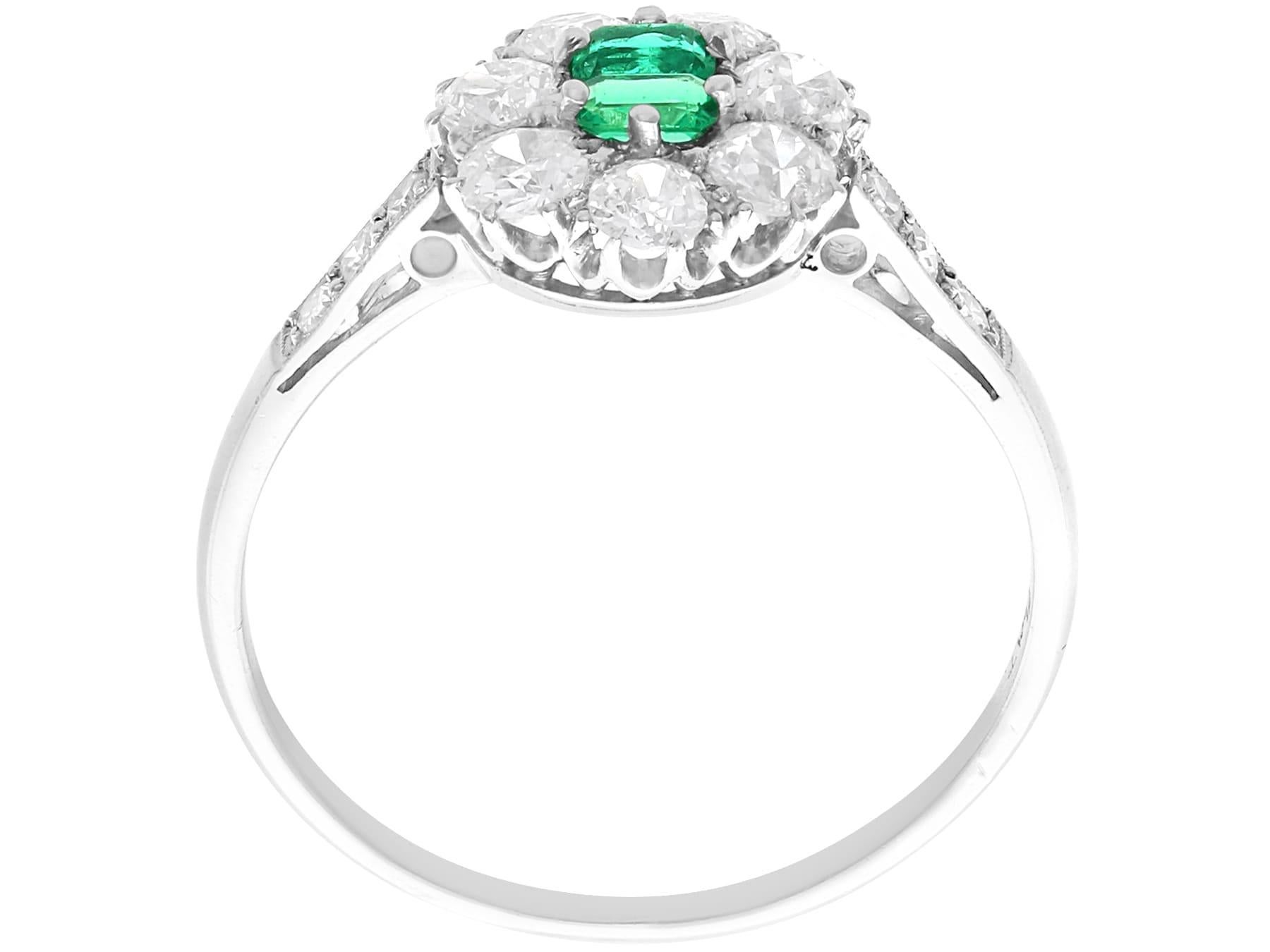 Antique 0.22ct Emerald and 0.70ct Diamond, Platinum Ring Circa 1925 For Sale 1