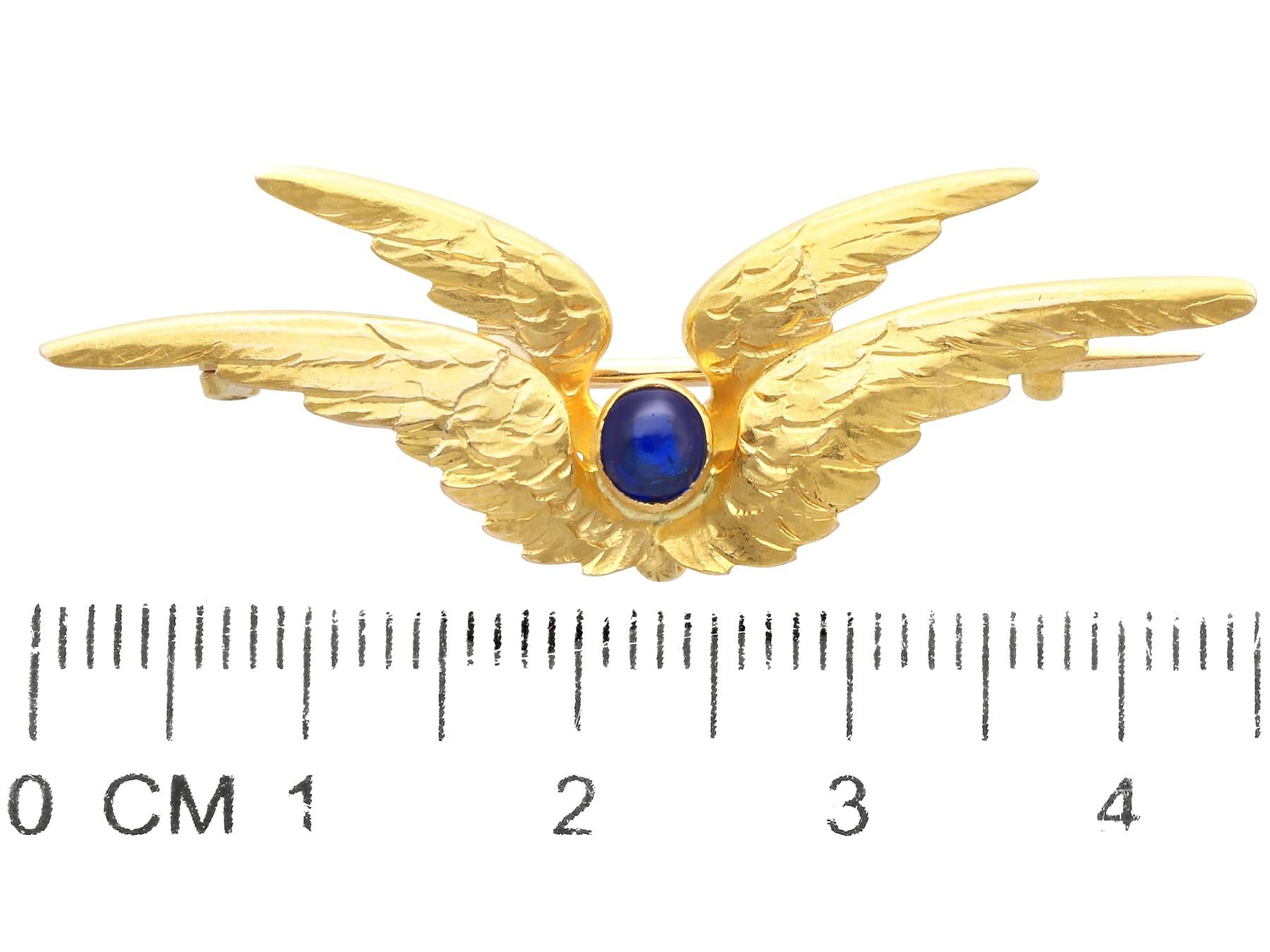 Antique 0.26 Carat Sapphire and 21k Yellow Gold Sweetheart Brooch, circa 1900 1