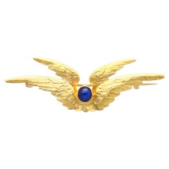 Antique 0.26 Carat Sapphire and 21k Yellow Gold Sweetheart Brooch, circa 1900