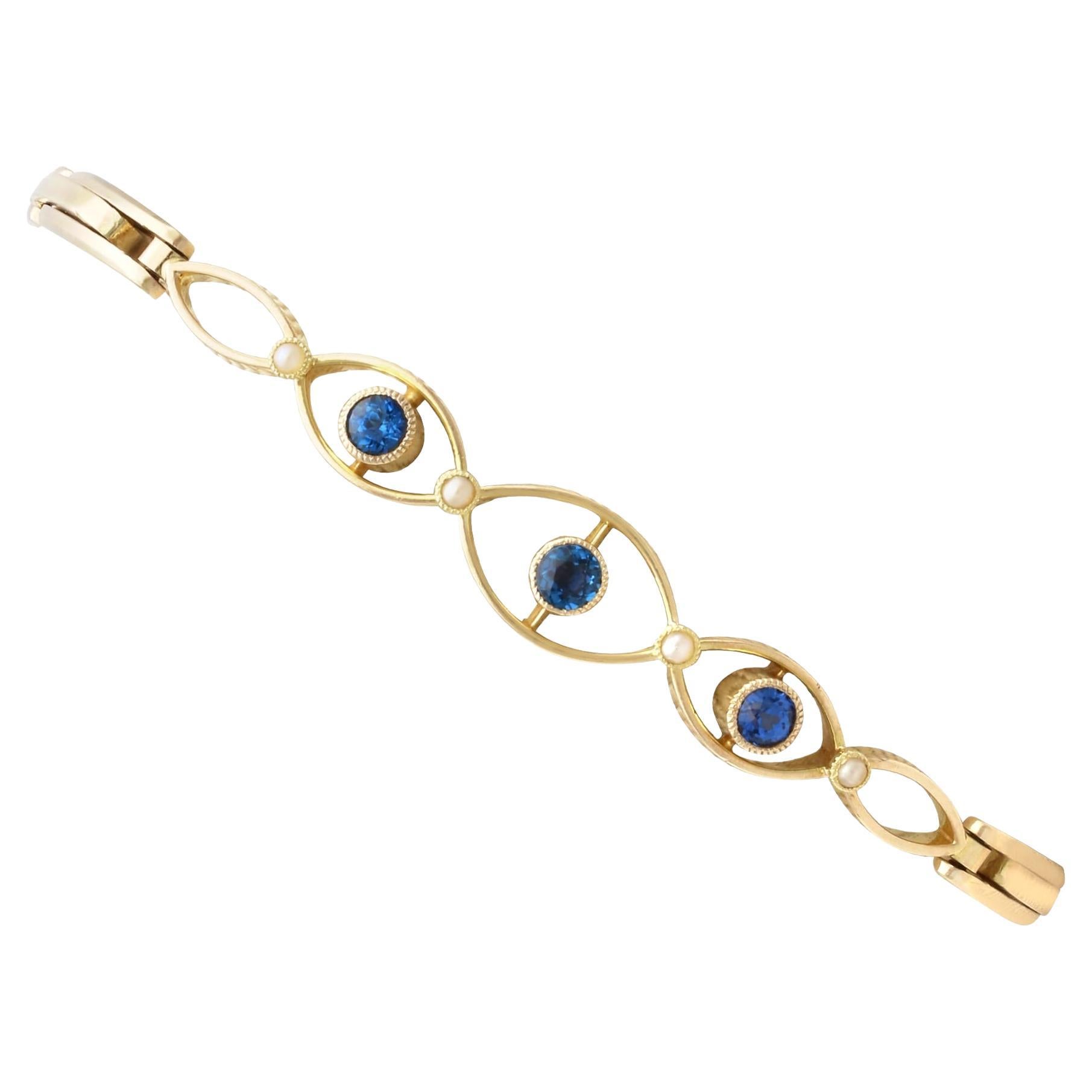 Bracelet ancien en or jaune 9 carats avec saphirs et perles de 0,36 carat, c. 1930 en vente