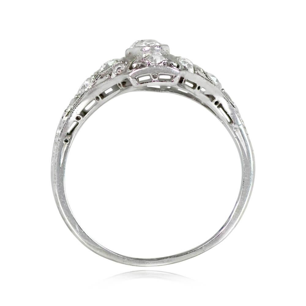 Antique 0.40ct Old European Cut Diamond Cocktail Ring, H Color, Platinum In Excellent Condition For Sale In New York, NY