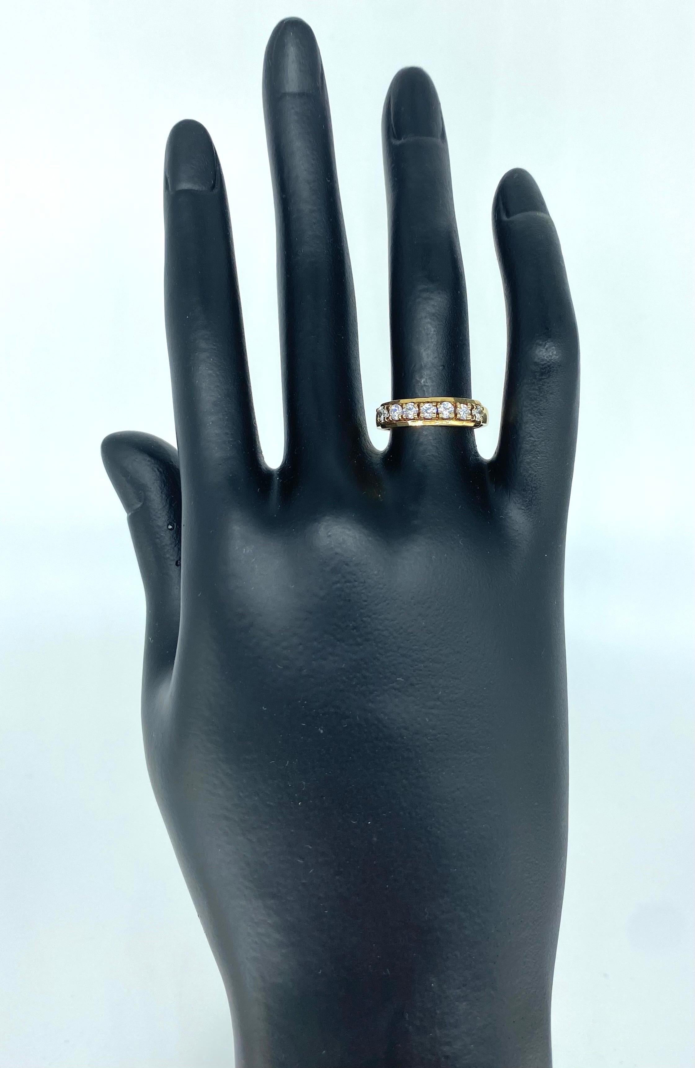 Anillo de media eternidad antiguo de diamantes de 0,42 quilates y 7 piedras, oro de 14k en venta 1