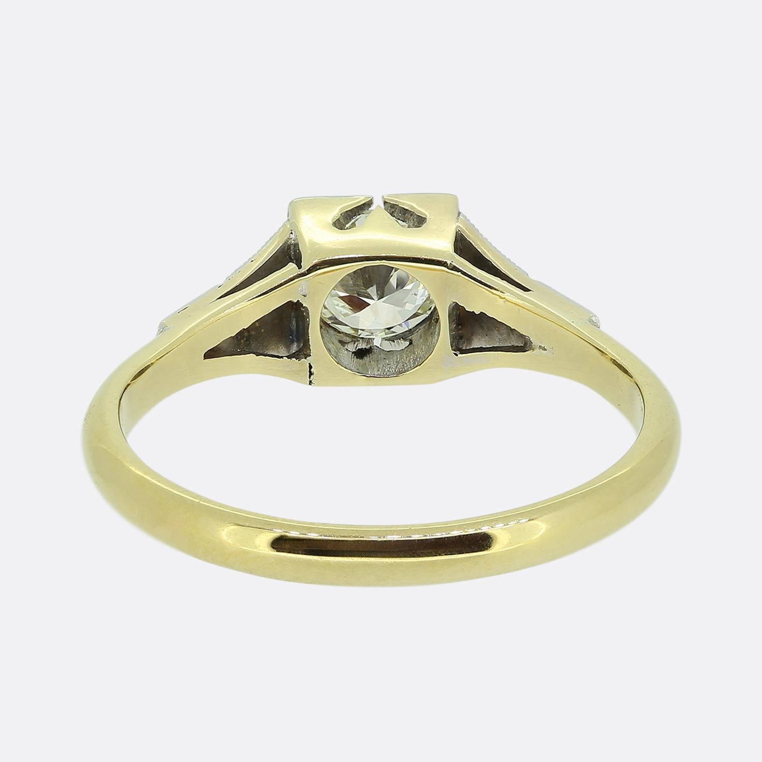 Antiker Verlobungsring mit 0,42 Karat Diamant Solitär (Brillantschliff) im Angebot