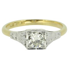 Anillo de compromiso solitario con diamante antiguo de 0,42 quilates