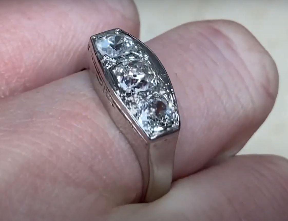 Antique 0.45ct Antique Cushion Cut Diamond Engagement Ring, 18k White Gold  For Sale 2