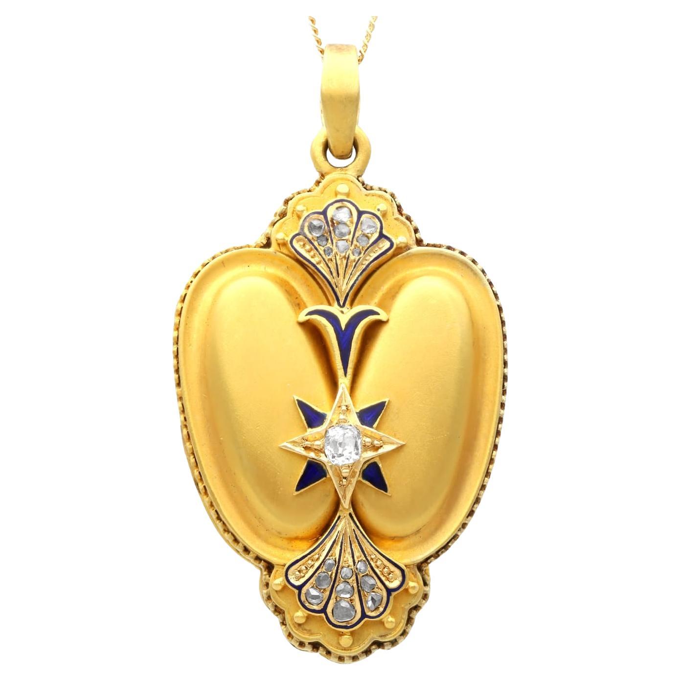 Antique 0.45 Carat Diamond Enamel and 16K Yellow Gold Locket Pendant For Sale